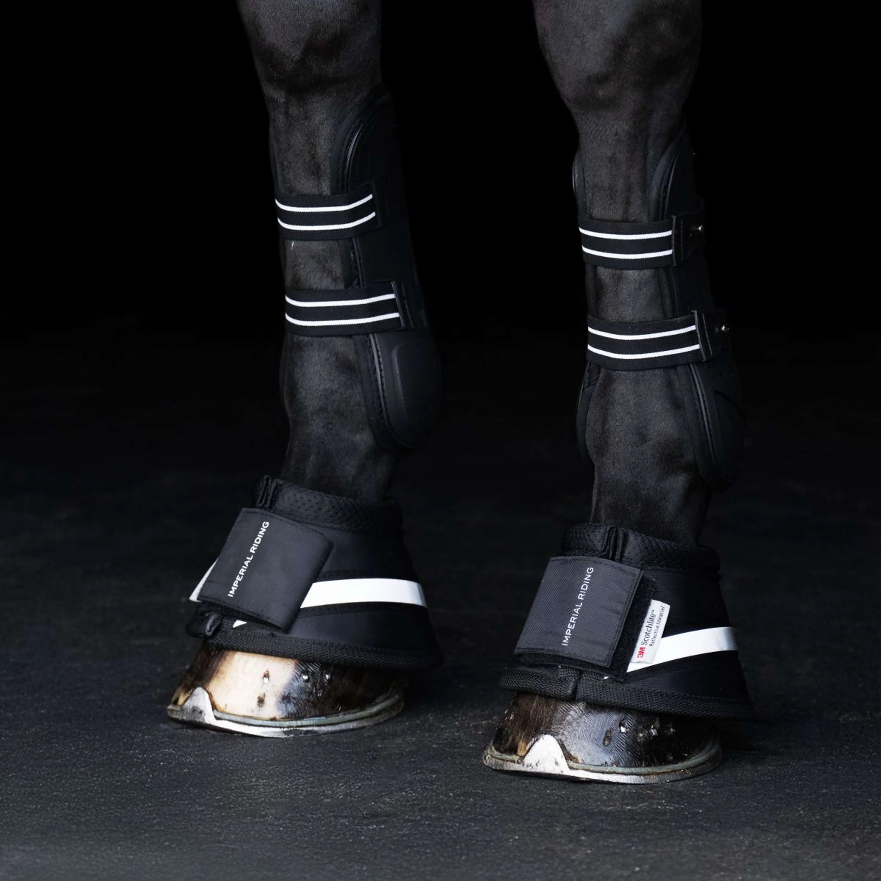 Imperial Riding Cloches d'Obstacles IRHReflective Noir - Image 2