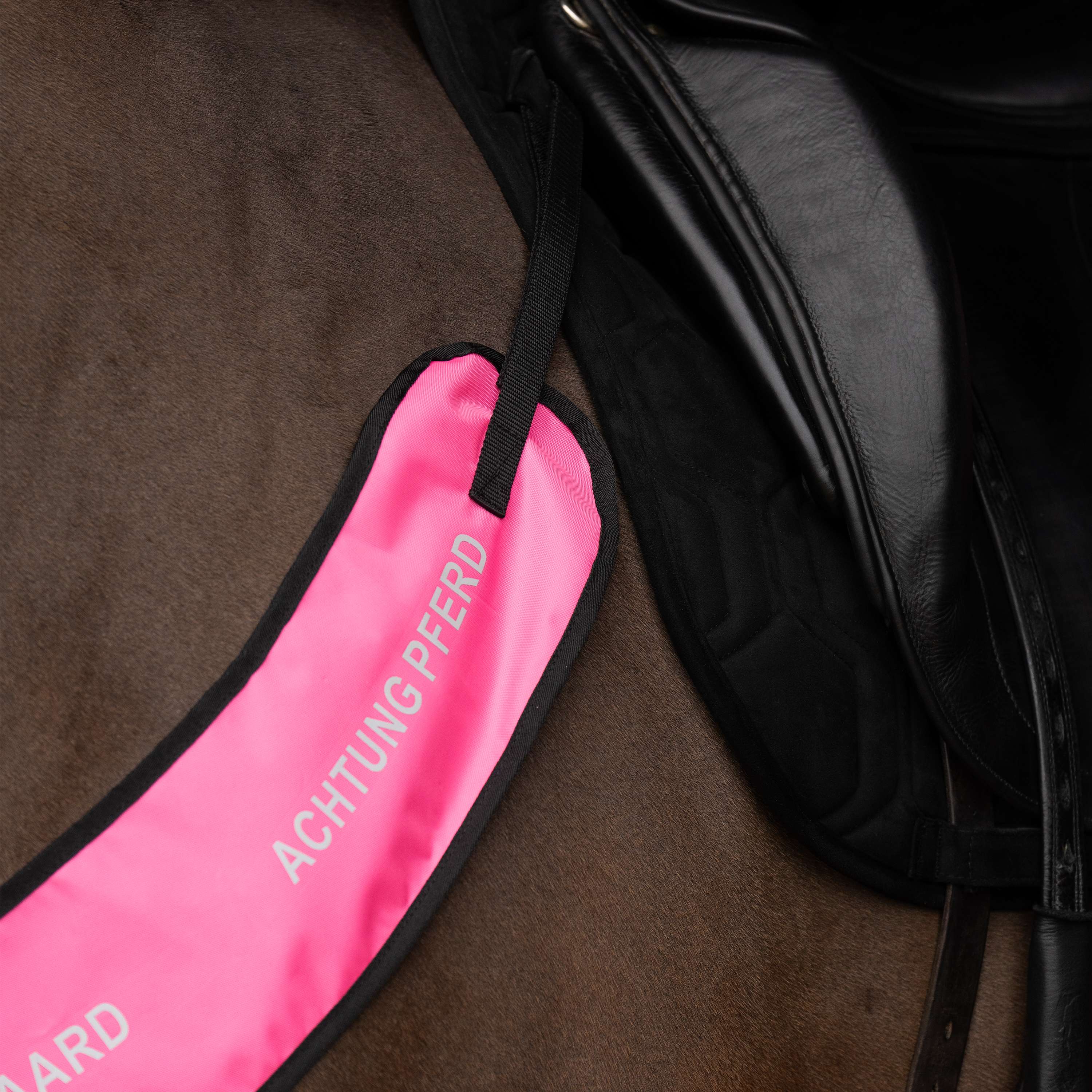 Imperial Riding Collier de Chasse IRHReflective Rose - Image 3
