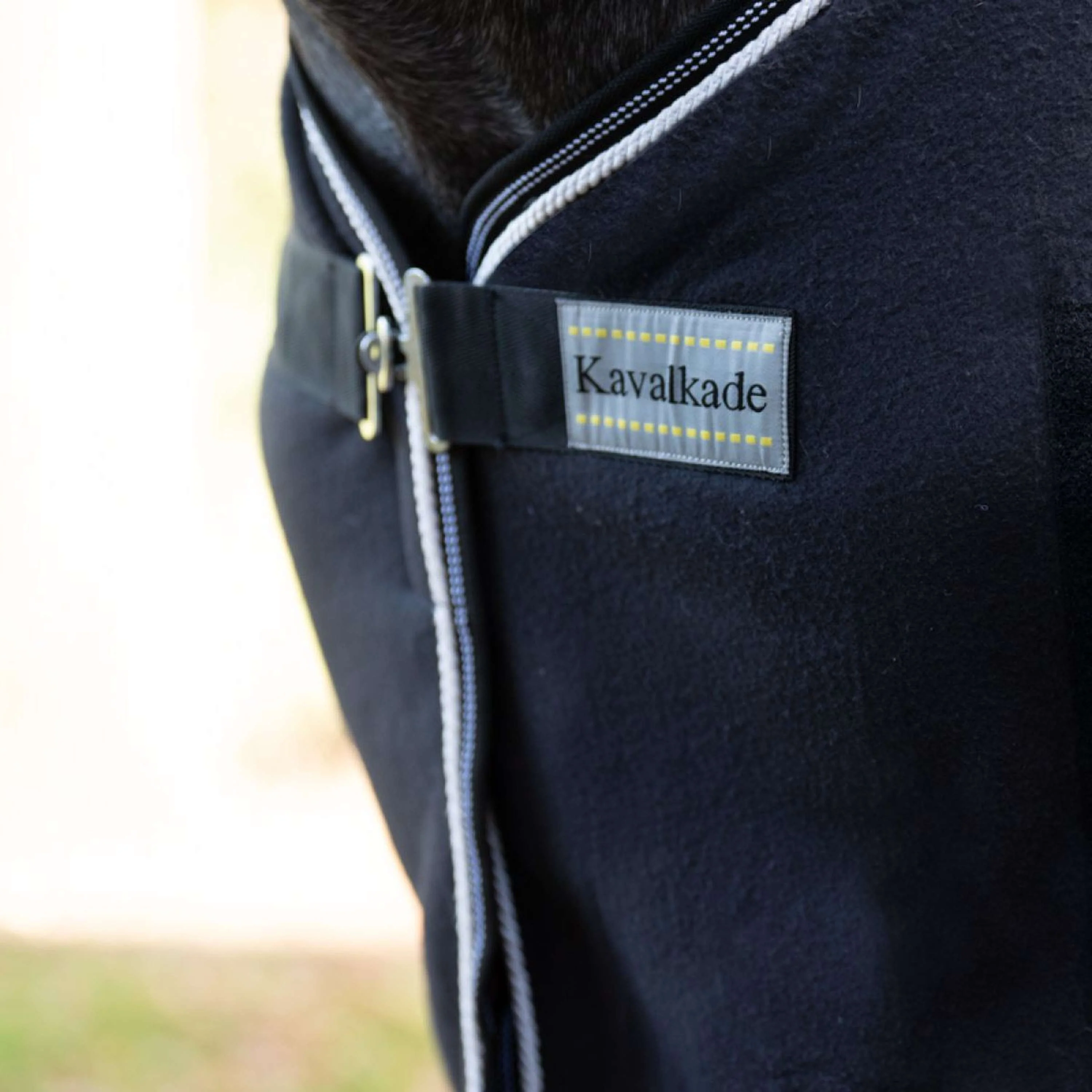 Kavalkade Chemise Rafraîchissante Removable Chest Flap Noir/Blanc - Image 2