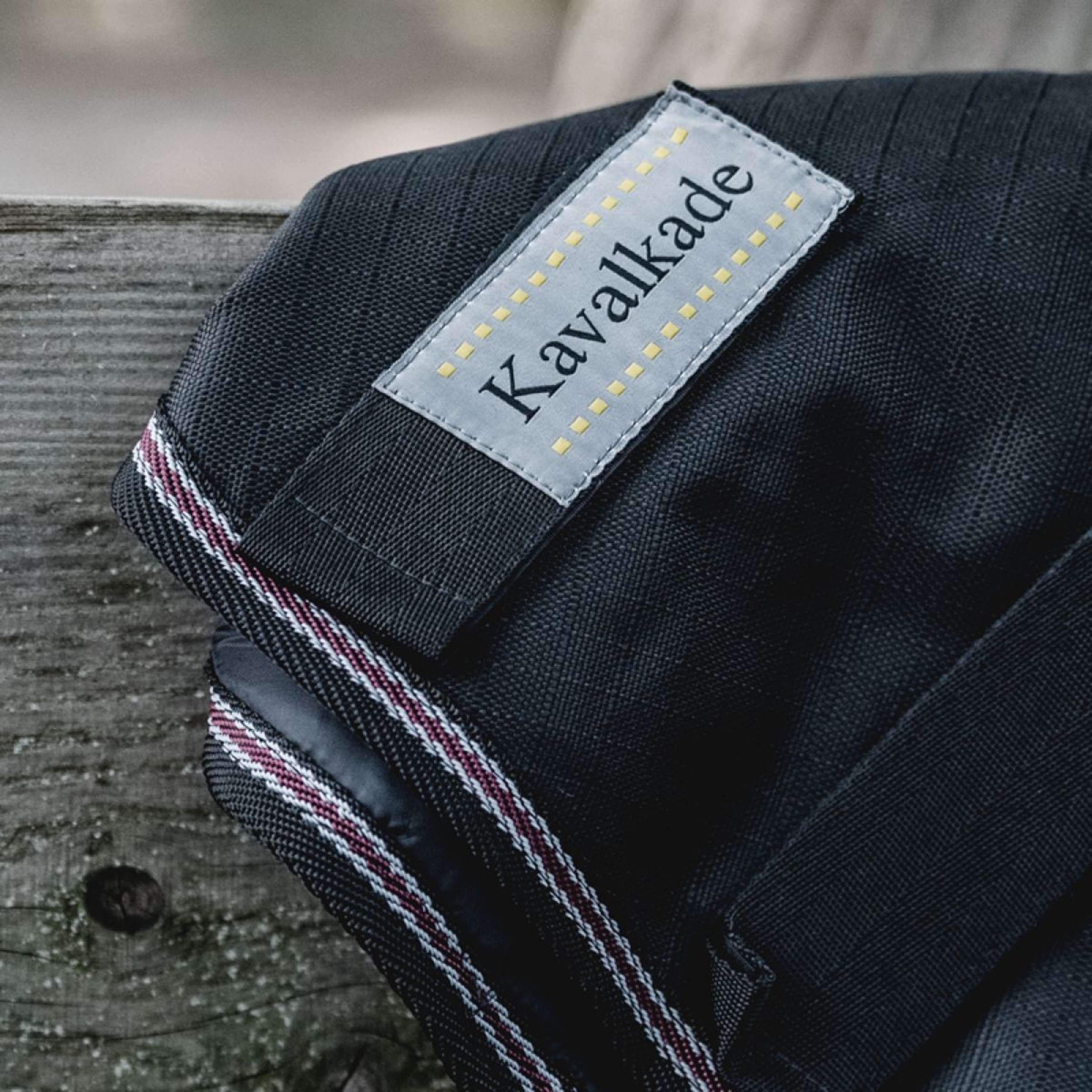 Kavalkade Couvre-Cou Iceland 50g Noir/Noir/Bordeaux/Gris - Image 4