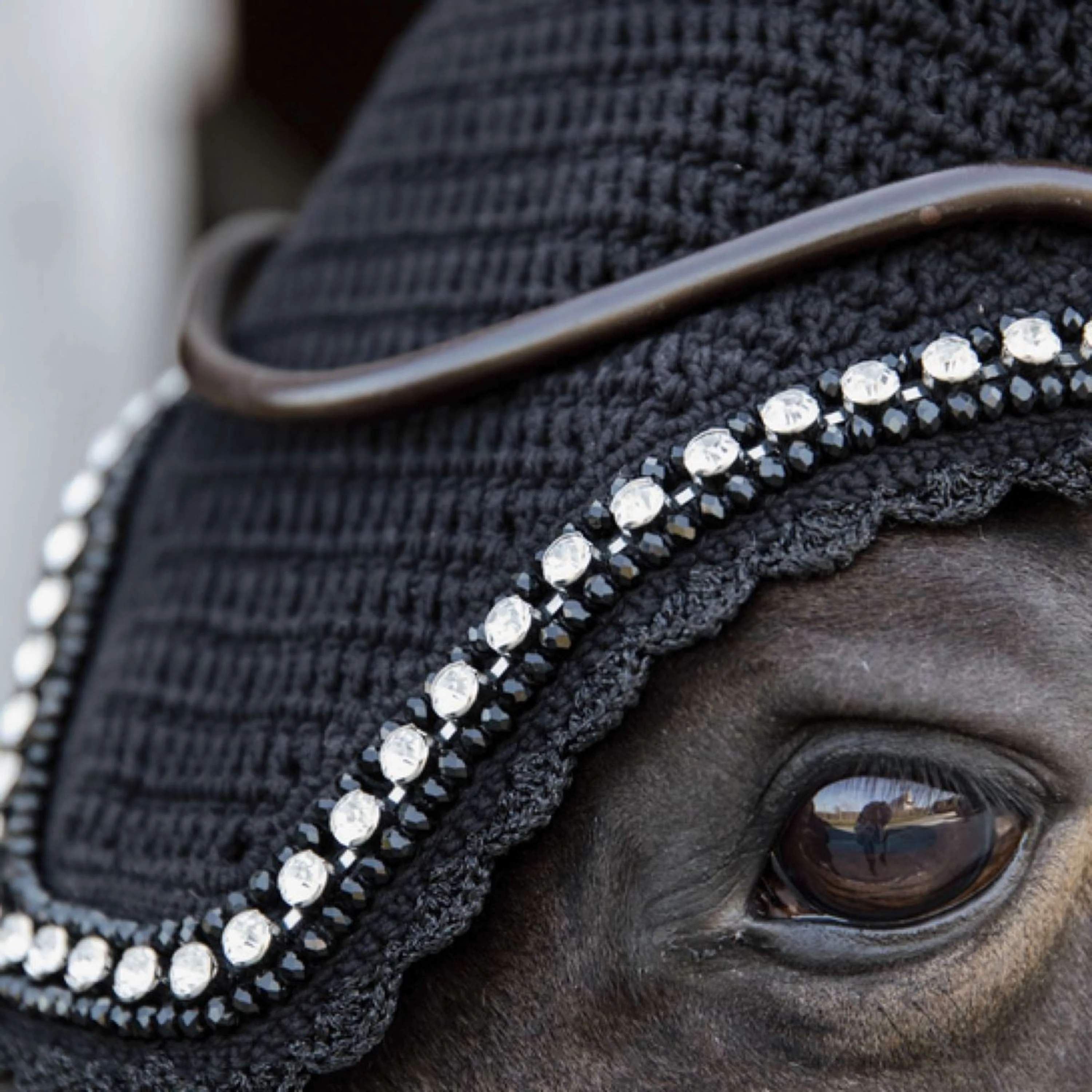 Kentucky Bonnet Anti-Mouches Wellington Big Stone & Pearl Soundless Noir - Image 2