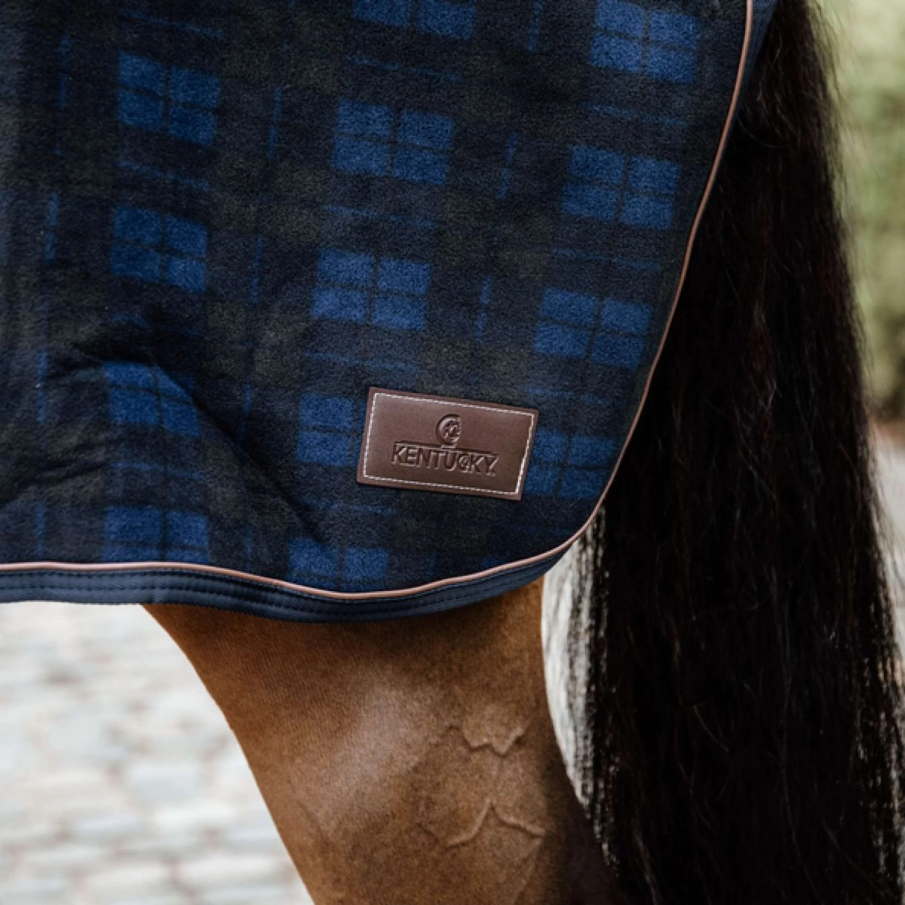Kentucky Couvre-reins Carré Heavy Fleece Bleu foncé - Image 3