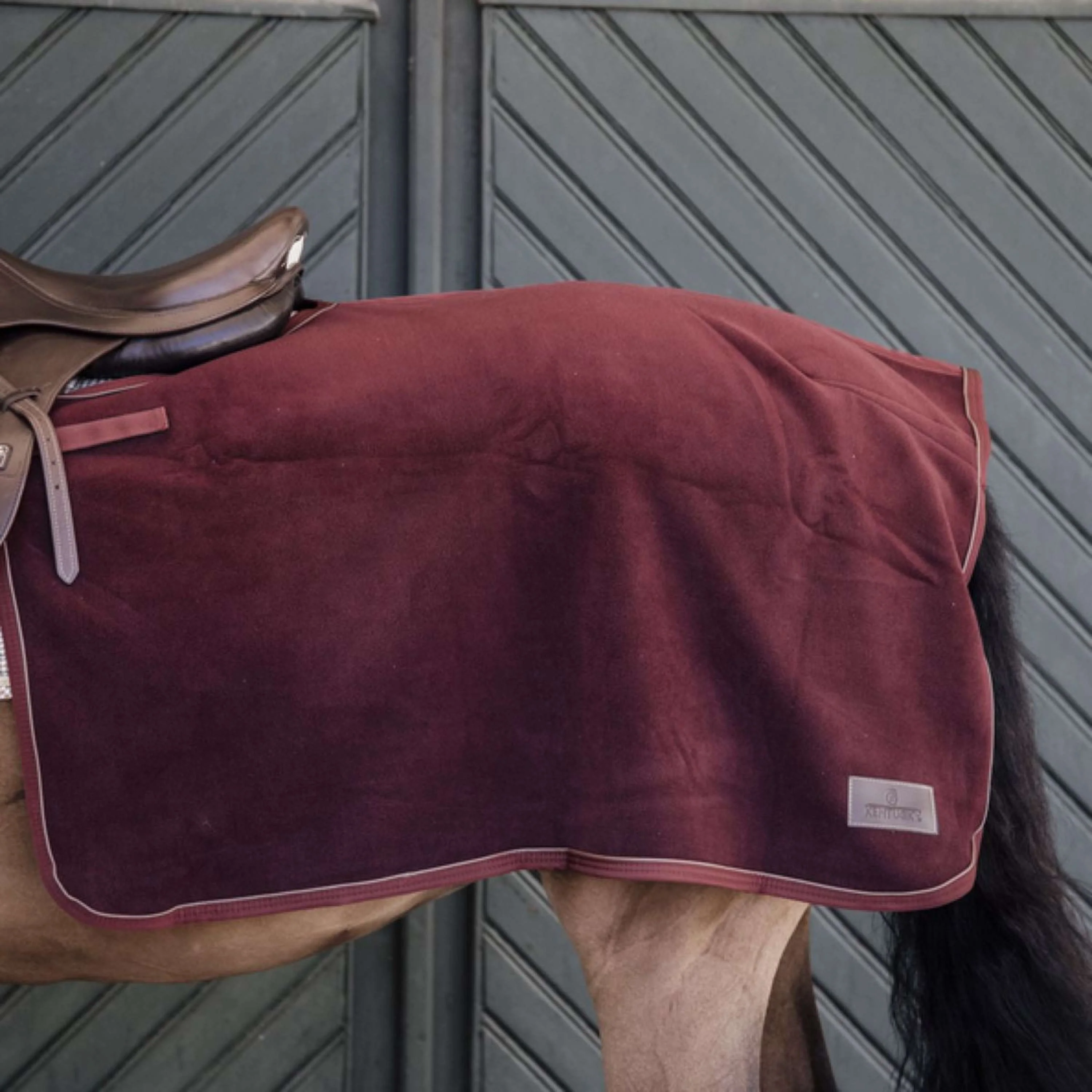 Kentucky Couvre-reins Carré Heavy Fleece Bordeaux - Image 2