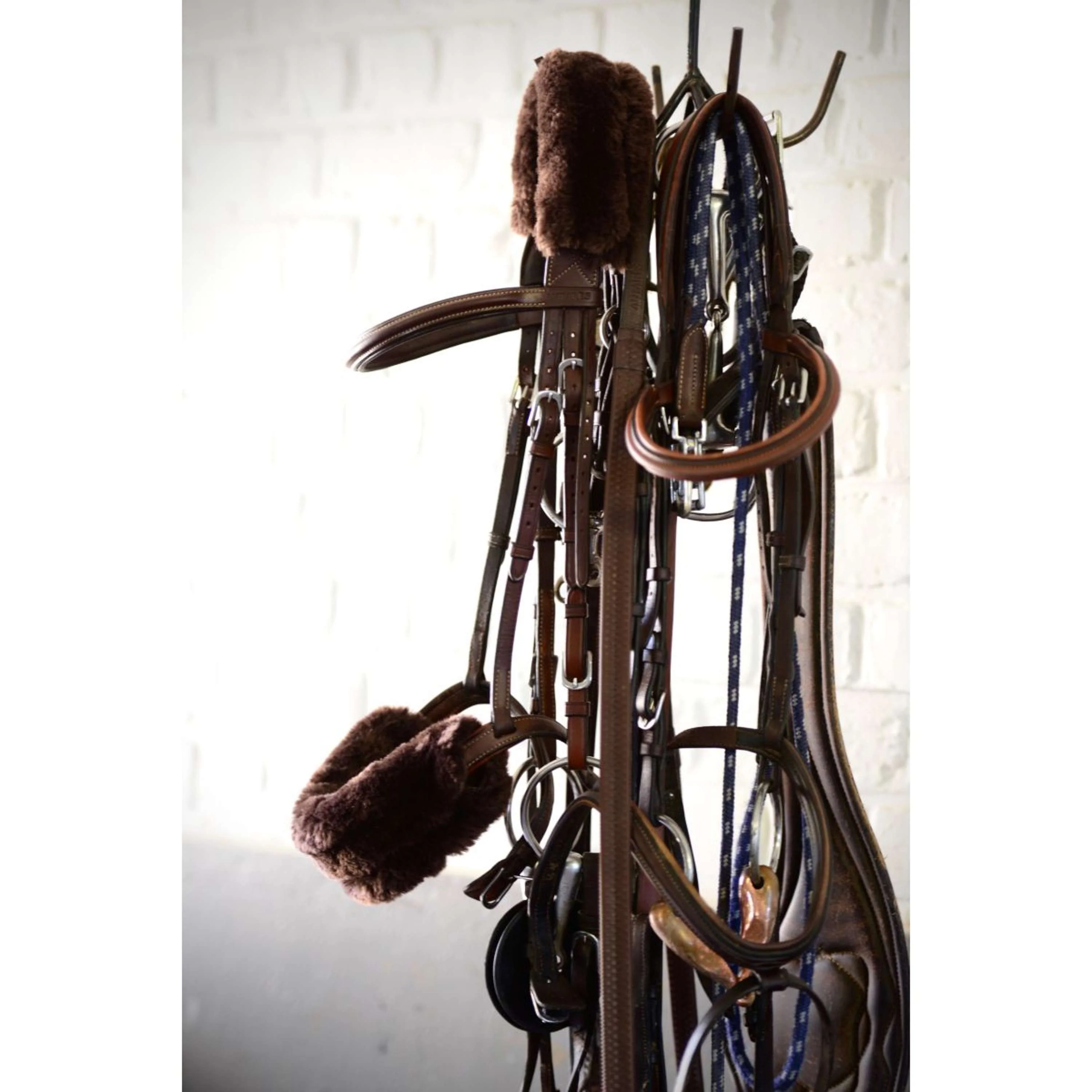 Kentucky Fourreau Muserolle Sheepskin Marron - Image 4
