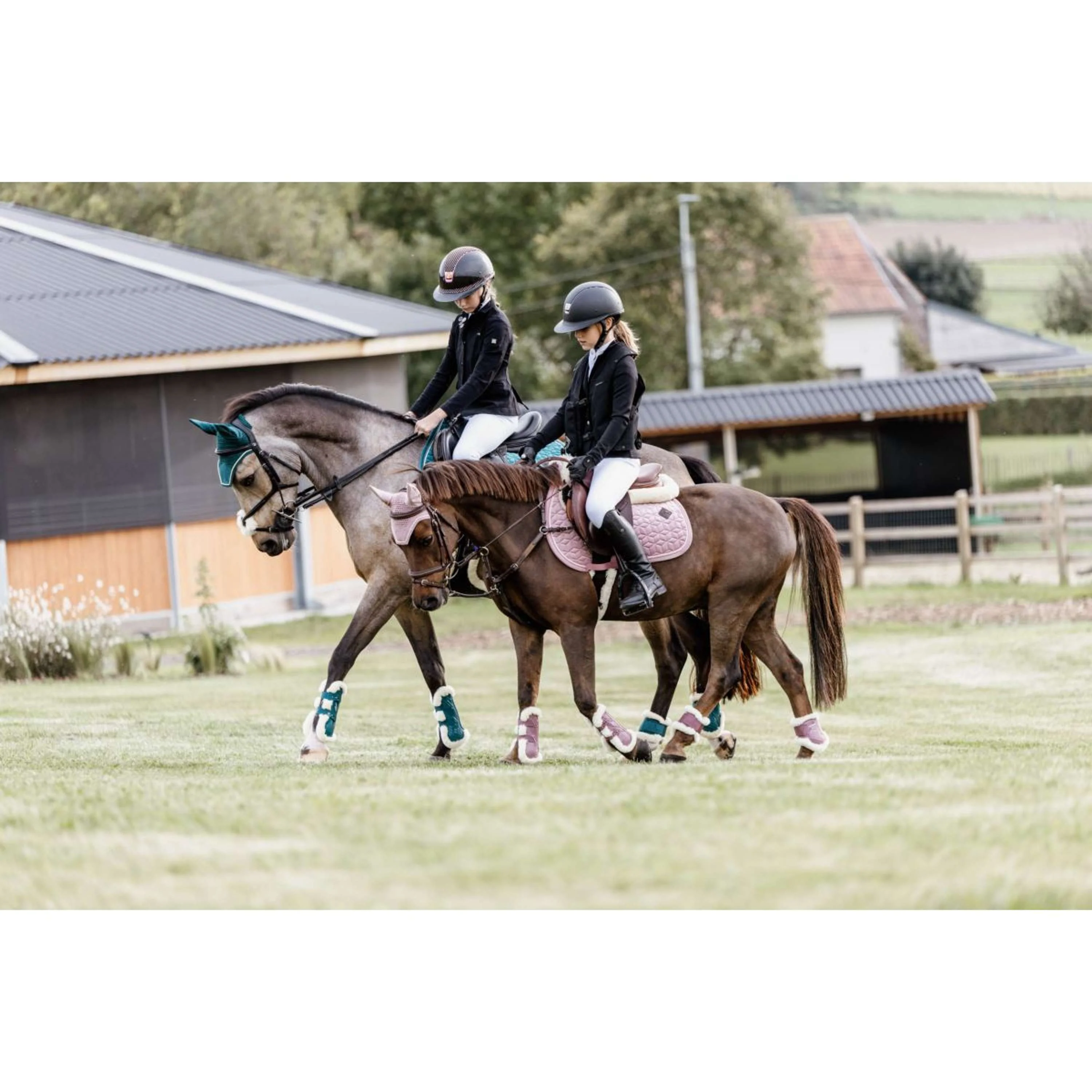 Kentucky Horsewear Protèges-Tendons Bamboo Elastic Vegan Sheepskin Rose Vieux - Image 7