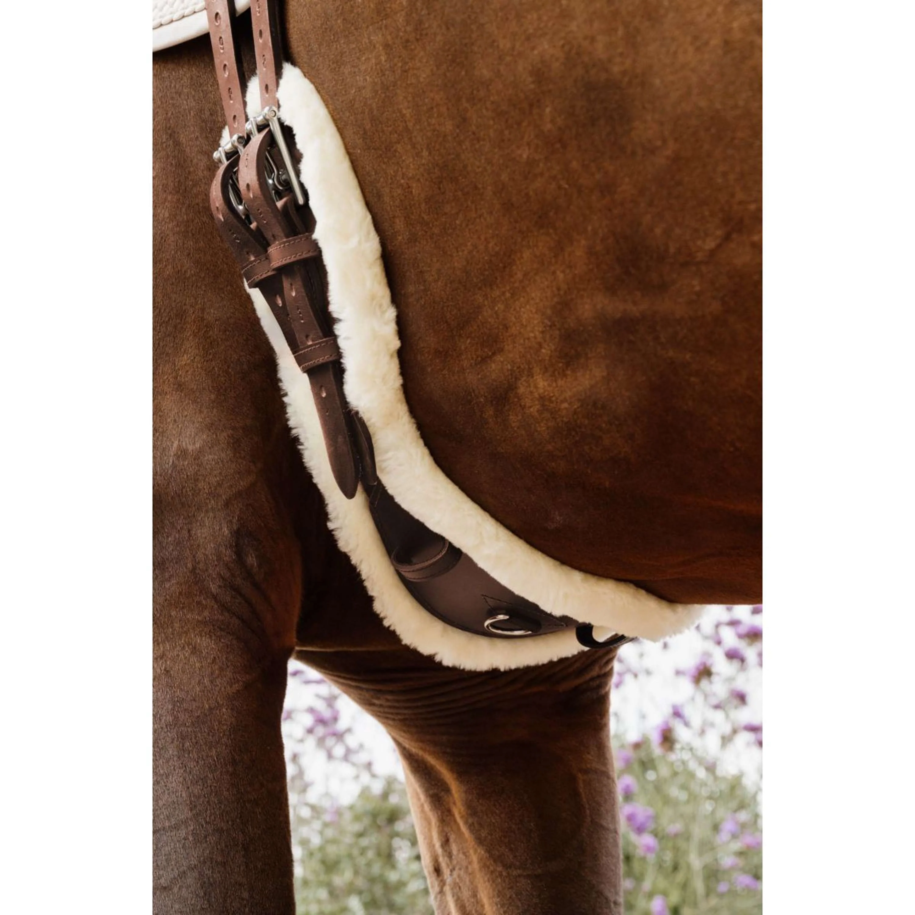 Kentucky Horsewear Sangle de Dressage Anatomic Sheepskin Marron - Image 2