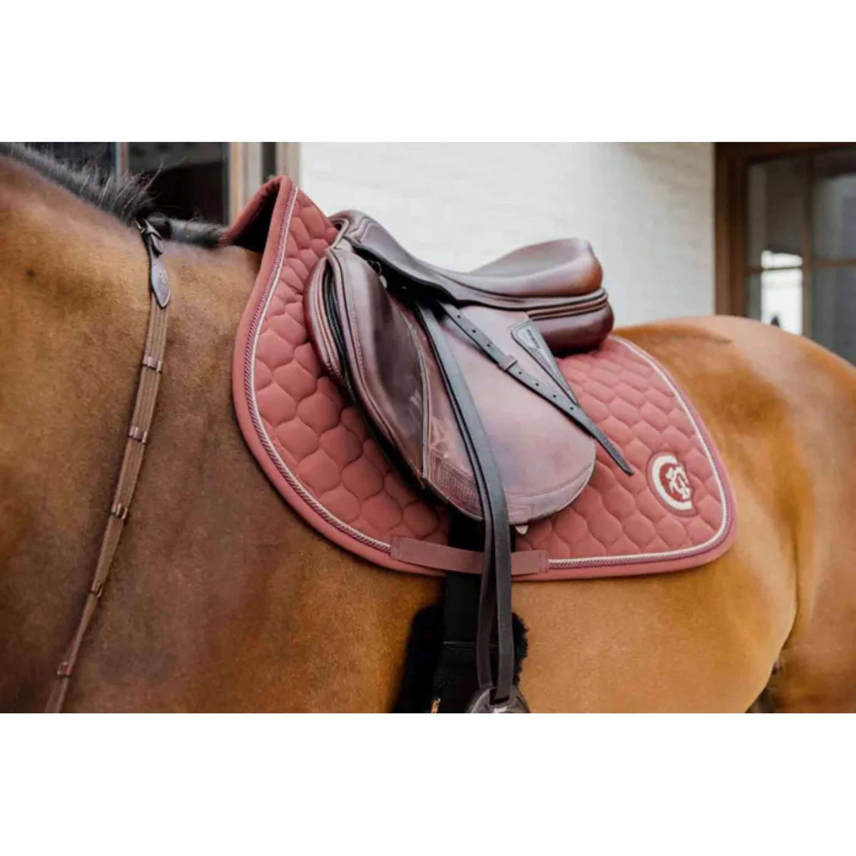 Kentucky Horsewear Tapis de Selle Onion Quilt 3D Logo de Saut Fuchsia - Image 4
