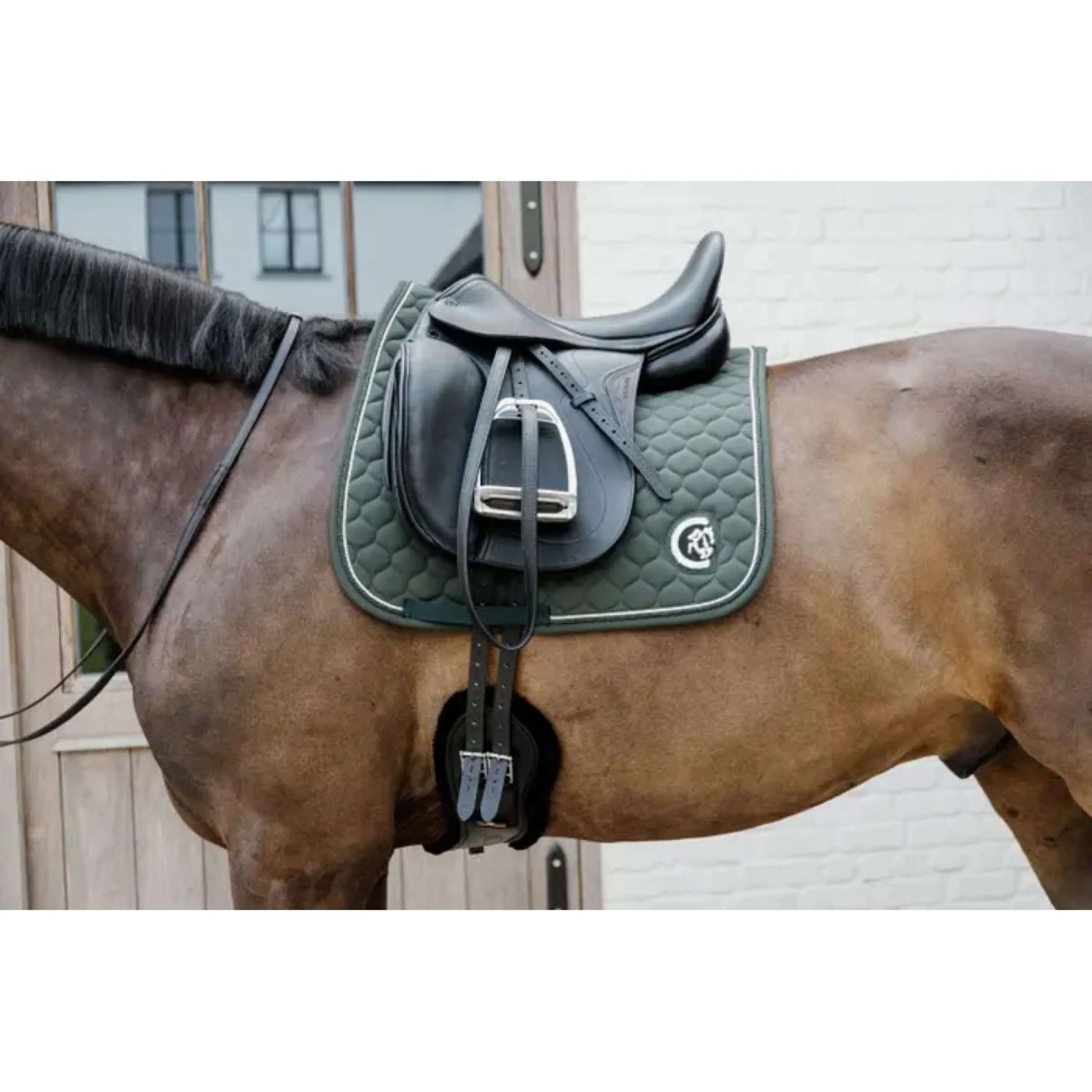 Kentucky Horsewear Tapis de Selle Onion Quilt 3D Logo Dressage Pine Green - Image 2