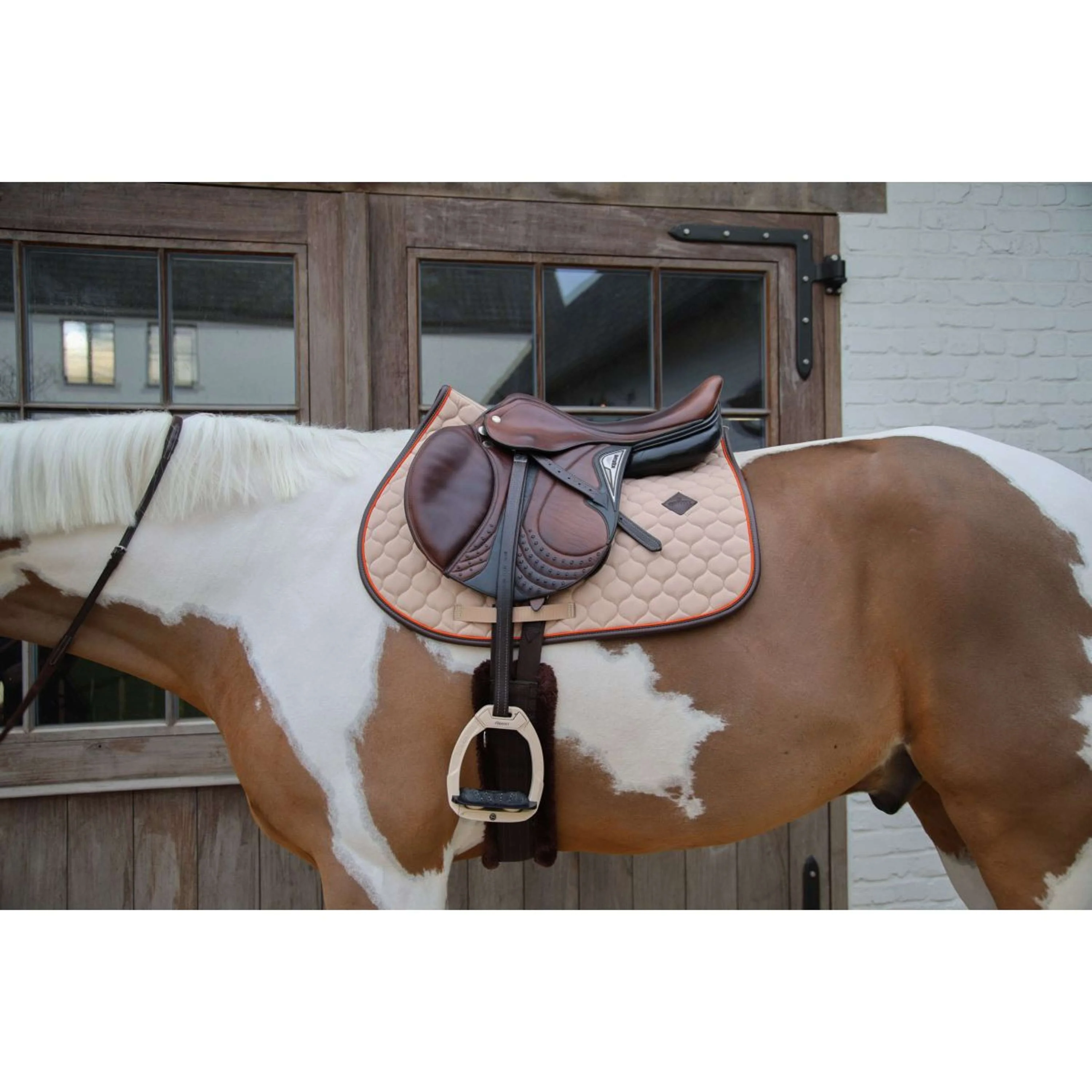 Kentucky Horsewear Tapis de Selle Onion Quilt Leather Neon de Saut Beige - Image 5