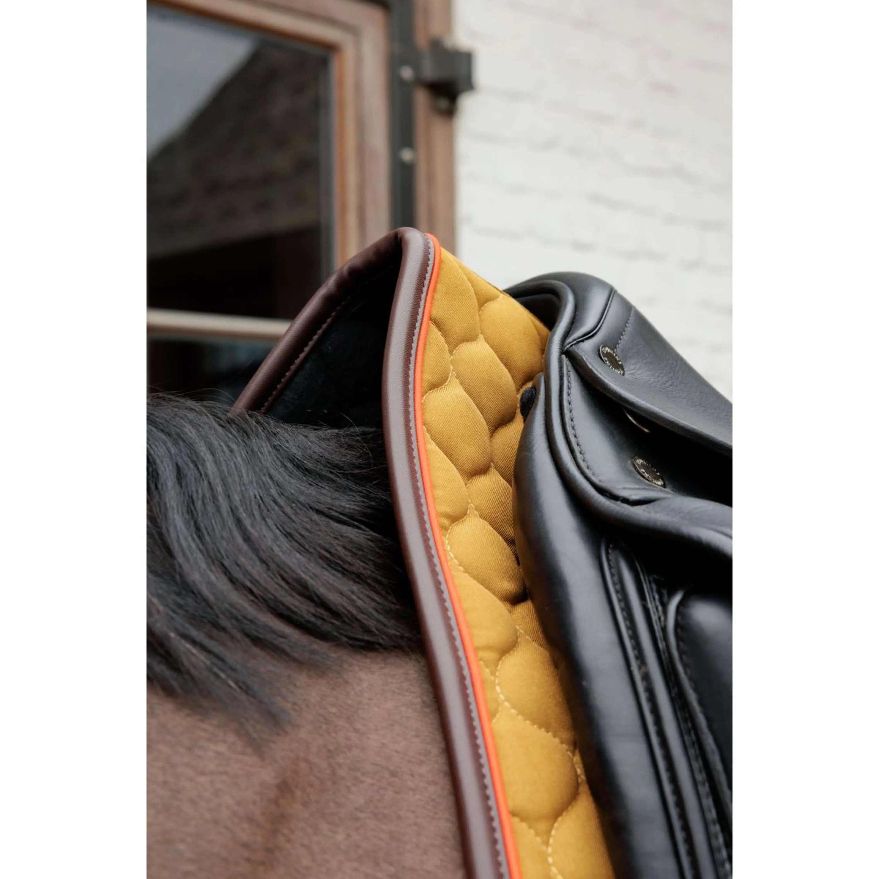 Kentucky Horsewear Tapis de Selle Onion Quilt Leather Neon Dressage Kaki - Image 5