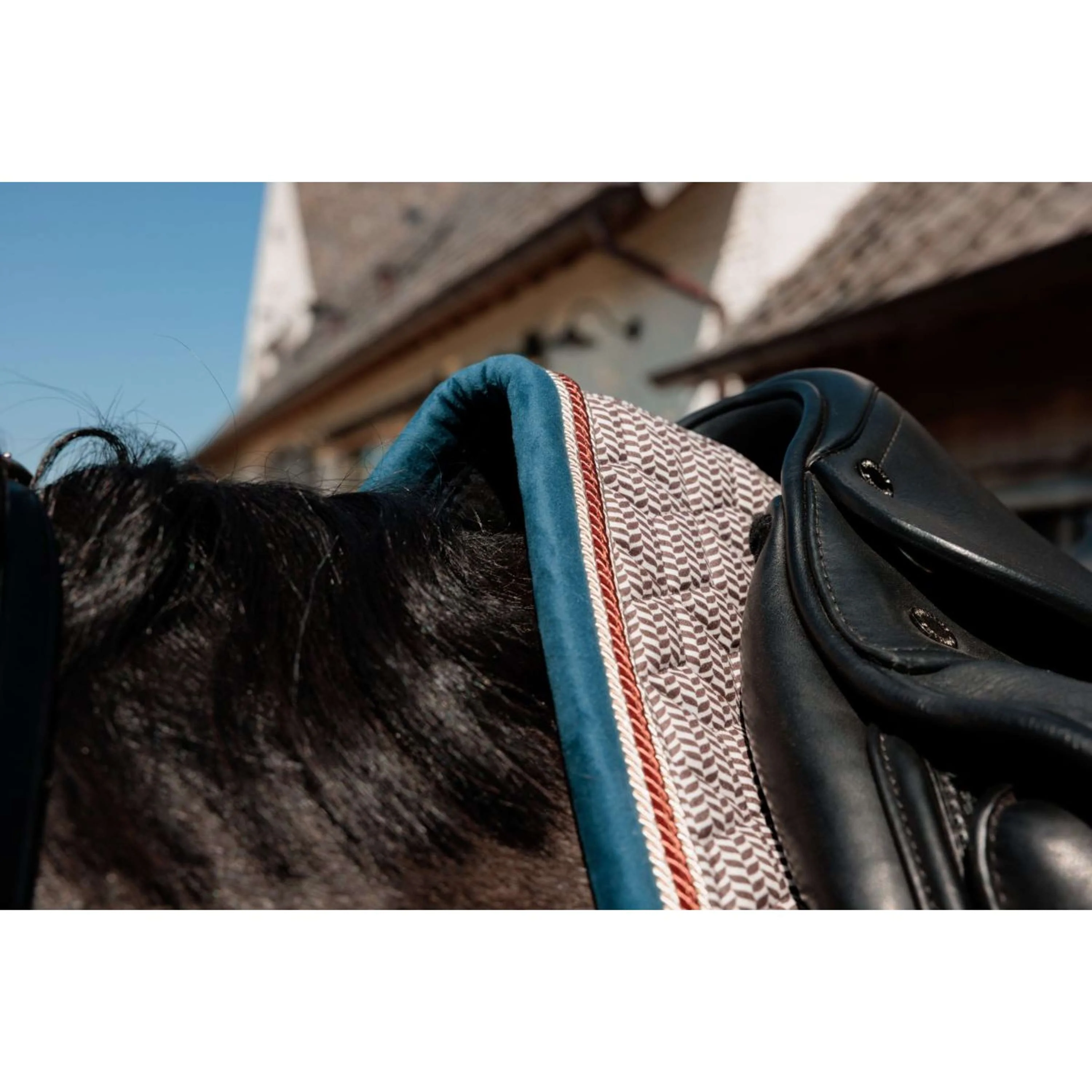 Kentucky Horsewear Tapis de Selle Pied-de-Poule Dressage Bordeaux/Marine - Image 4