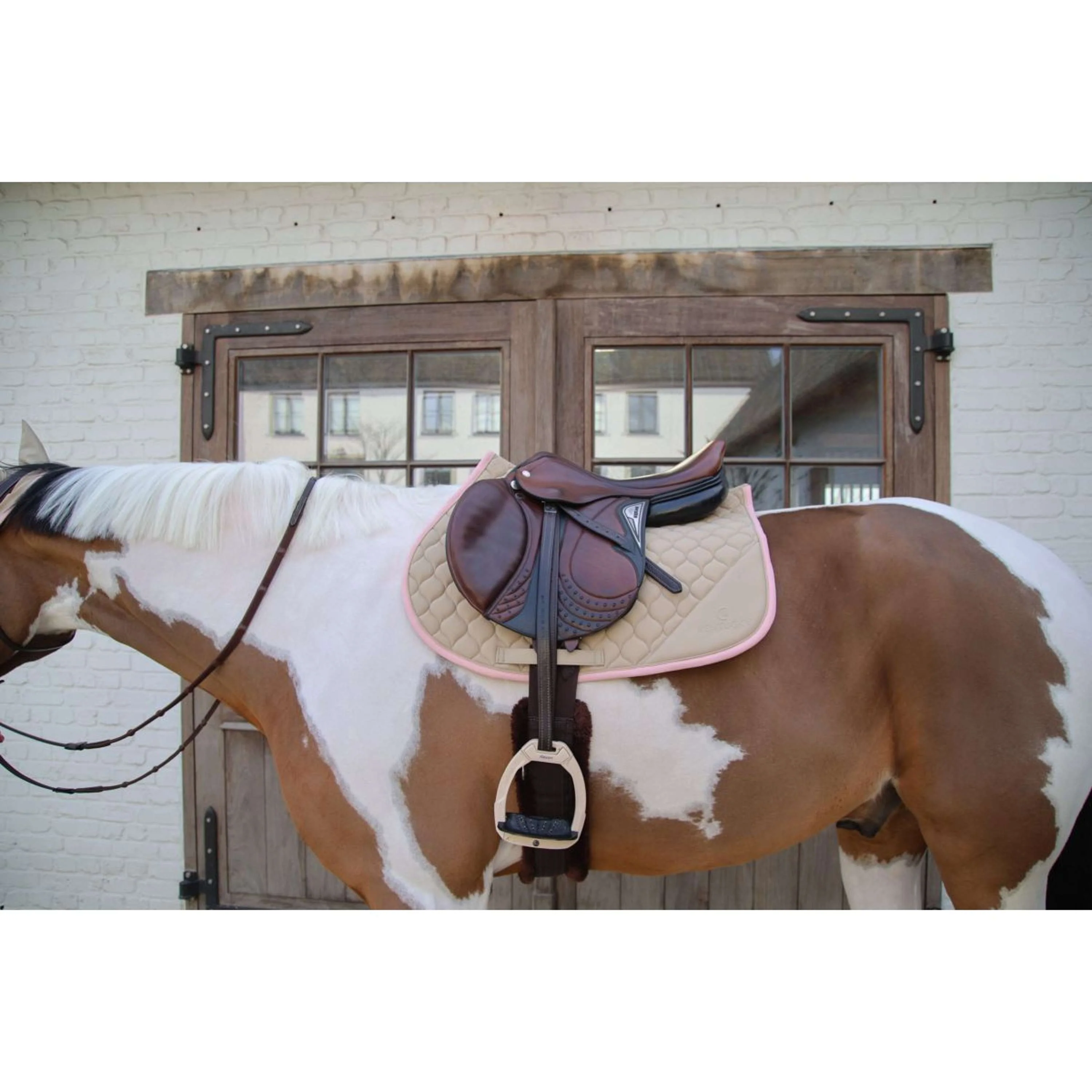 Kentucky Horsewear Tapis de Selle Softshell Onion Quilt de Saut Beige/Vieux Rose - Image 7