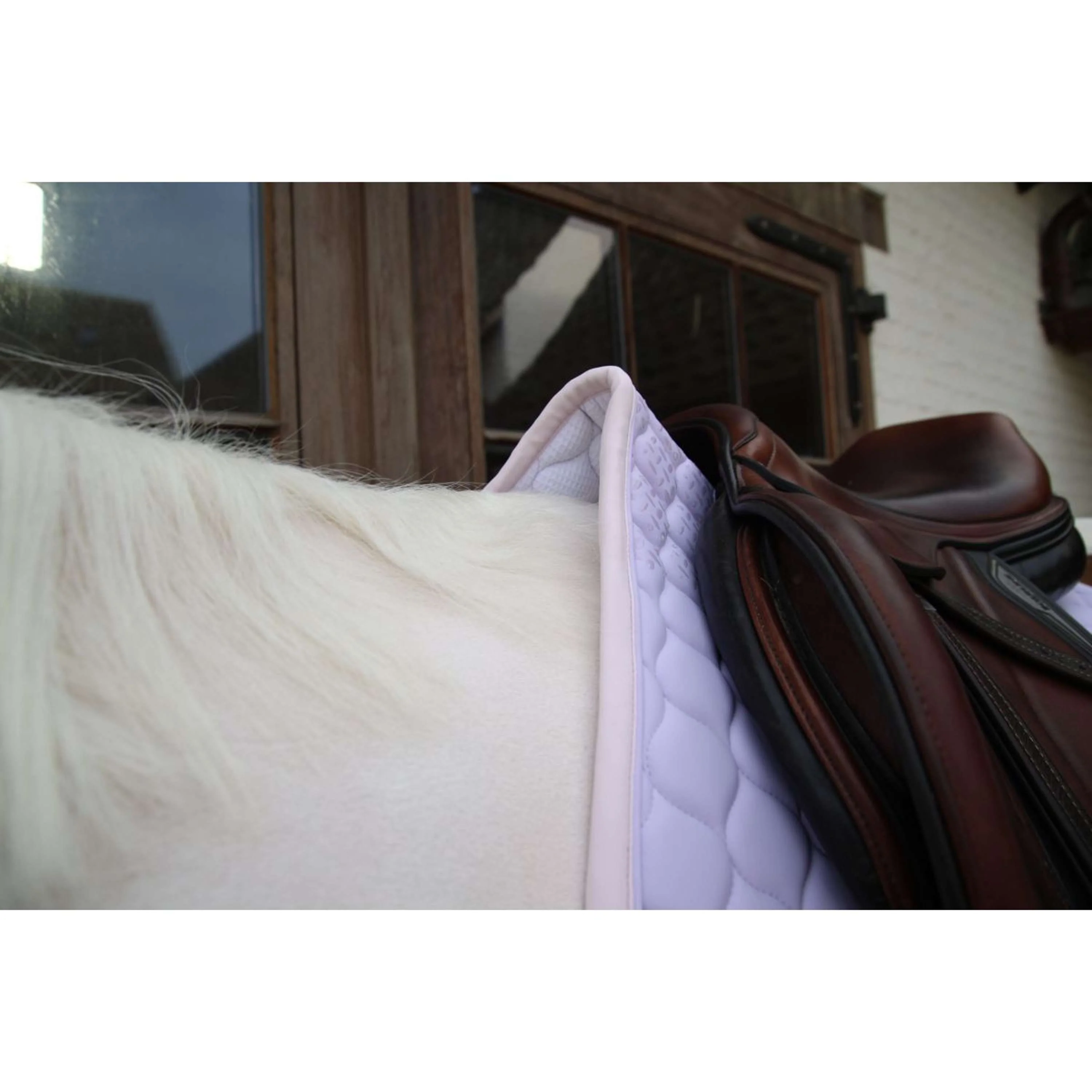 Kentucky Horsewear Tapis de Selle Softshell Onion Quilt de Saut Violet clair/Rose clair - Image 8