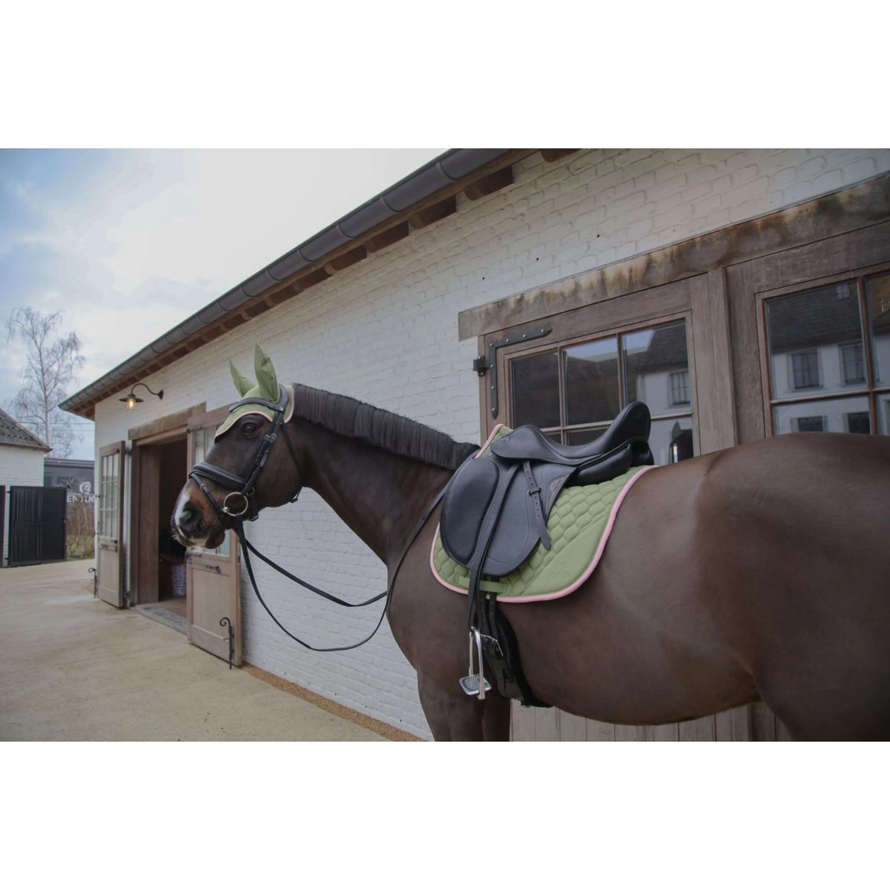 Kentucky Horsewear Tapis de Selle Softshell Onion Quilt Dressage Kaki/Vieux Rose - Image 6