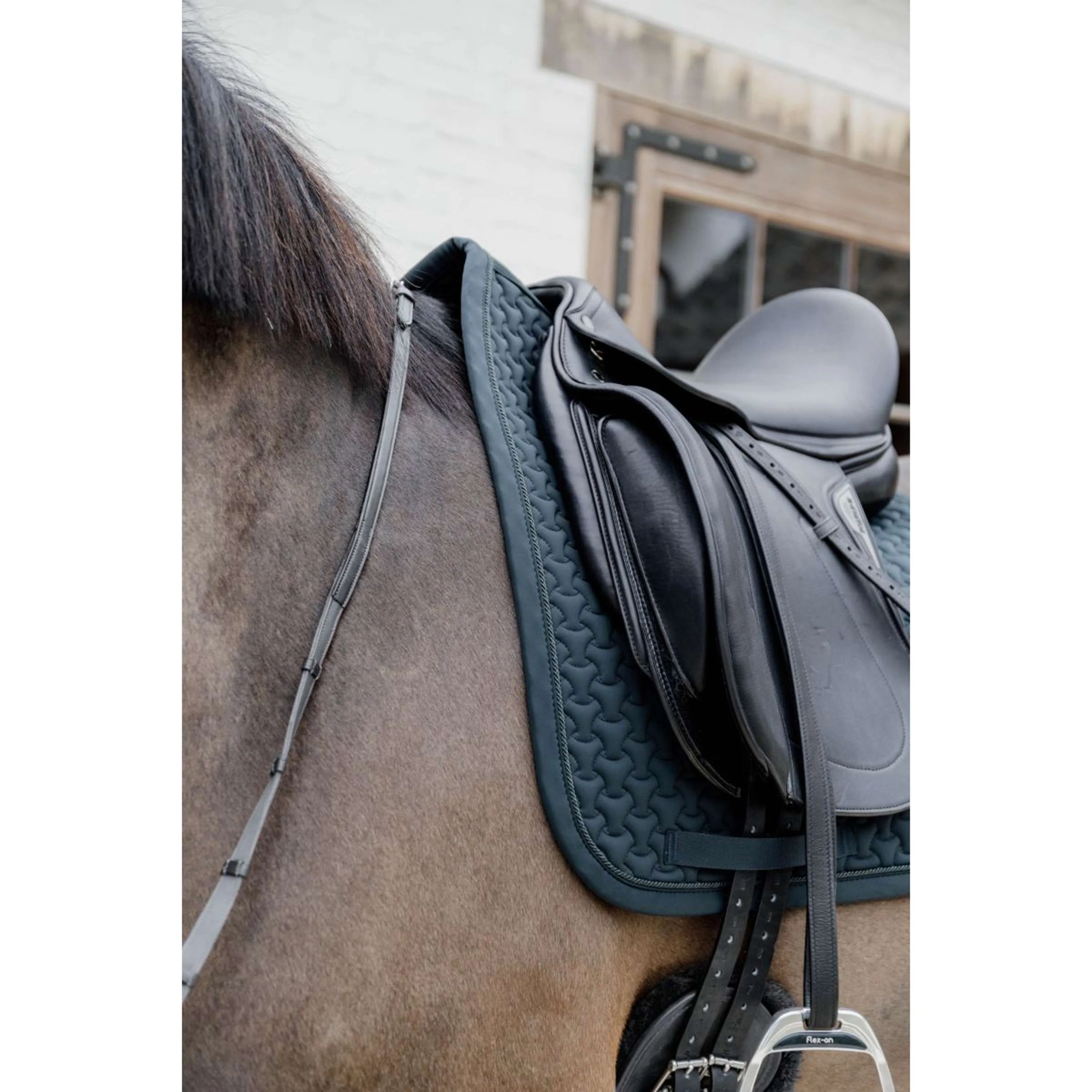 Kentucky Tapis de Selle Plaited 3D Logo Dressage Pine Green - Image 3