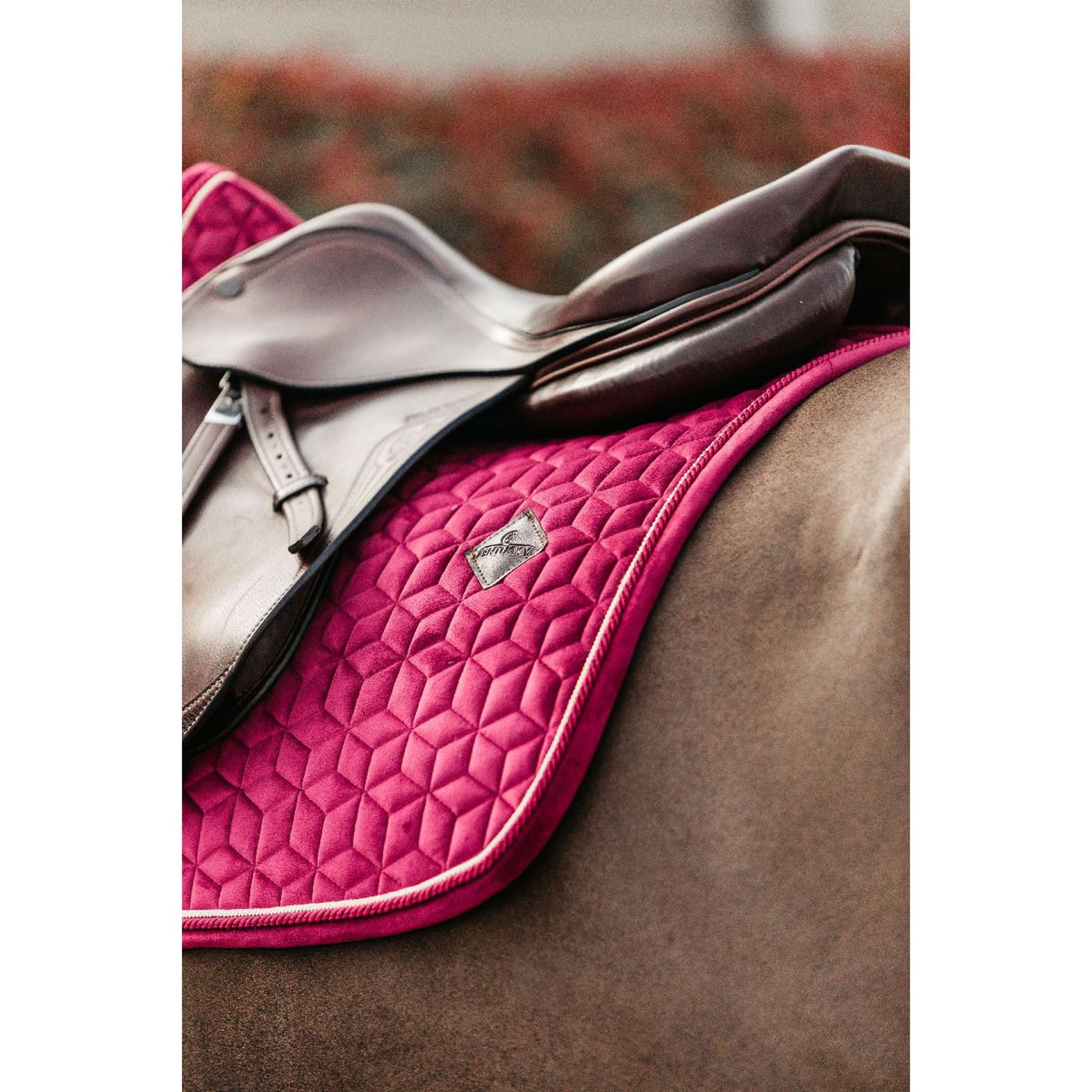 Kentucky Tapis de Selle Velvet de Saut Fuchsia - Image 2