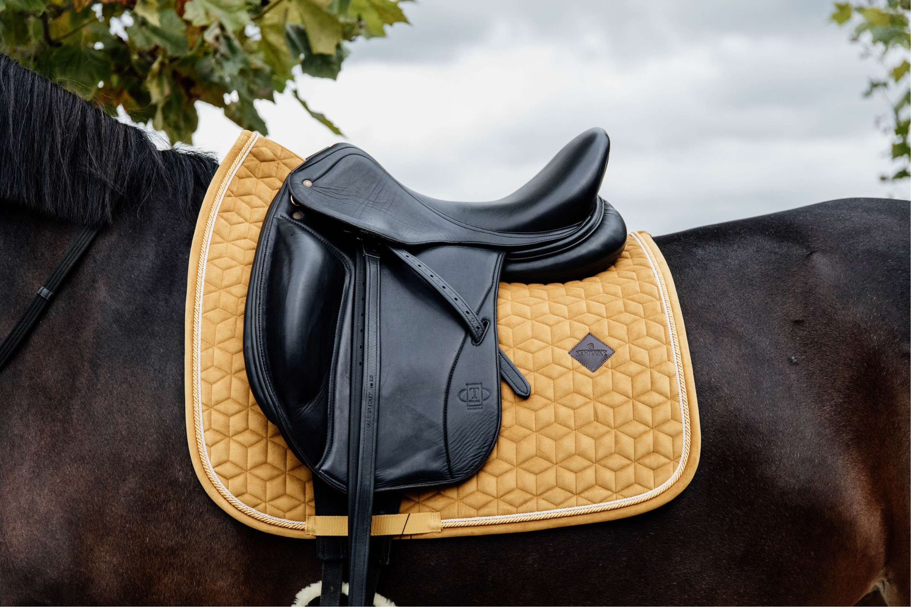 Kentucky Tapis de Selle Velvet Dressage Moutarde - Image 2