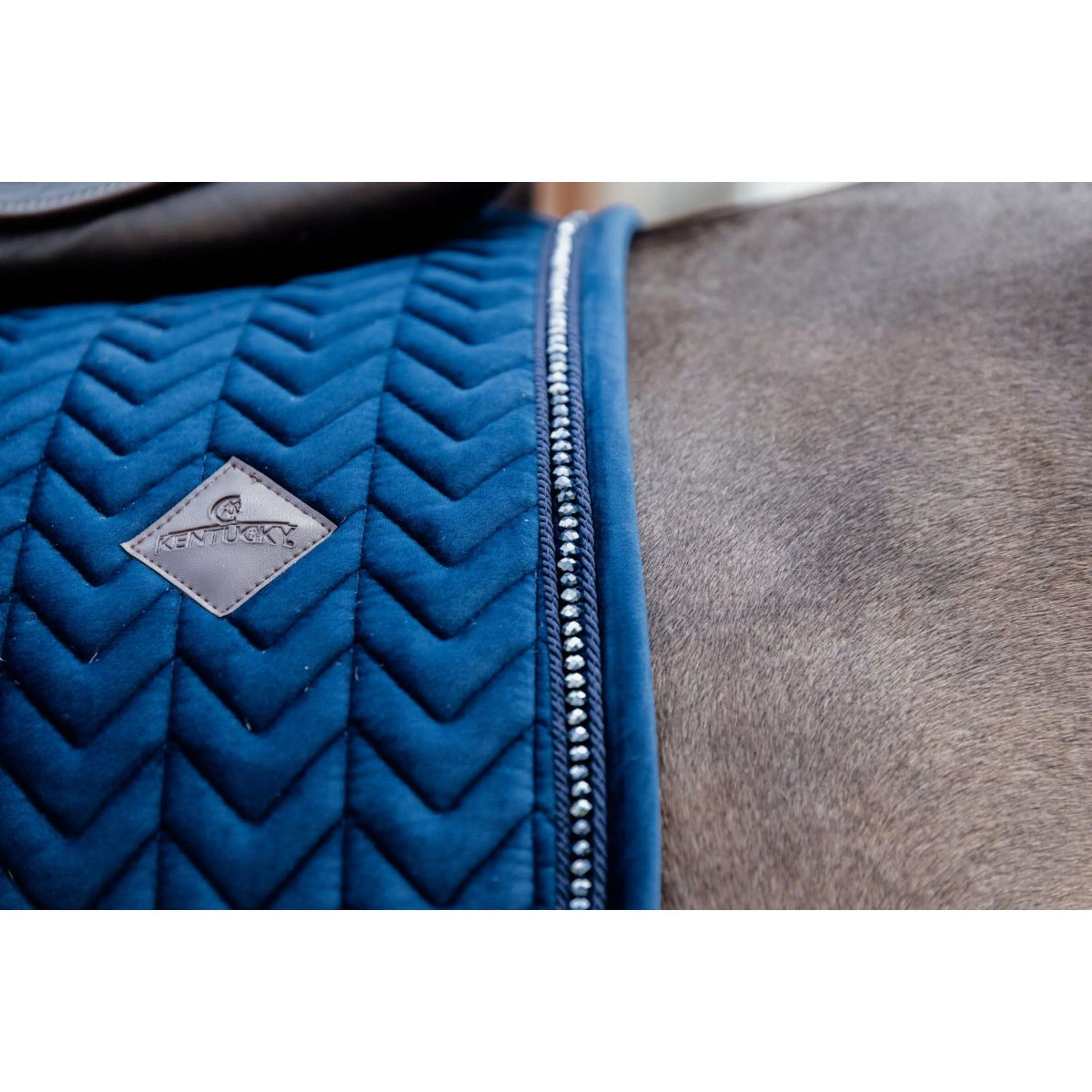 Kentucky Tapis de Selle velours Pearls Dressage Marin - Image 9