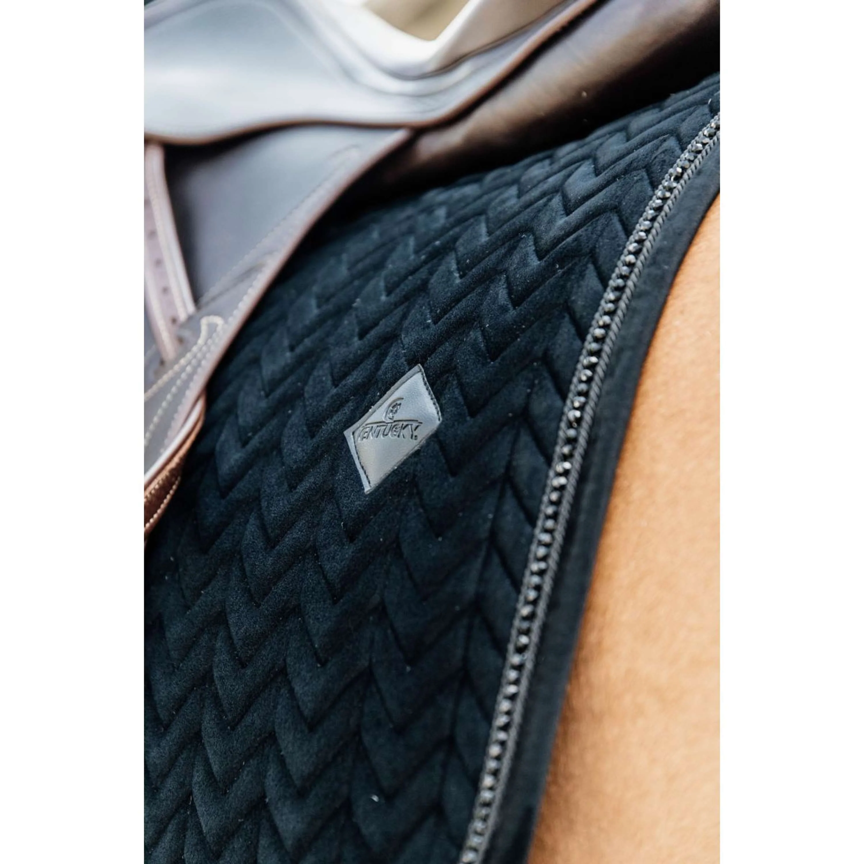 Kentucky Tapis de Selle velours Pearls Dressage Noir - Image 7
