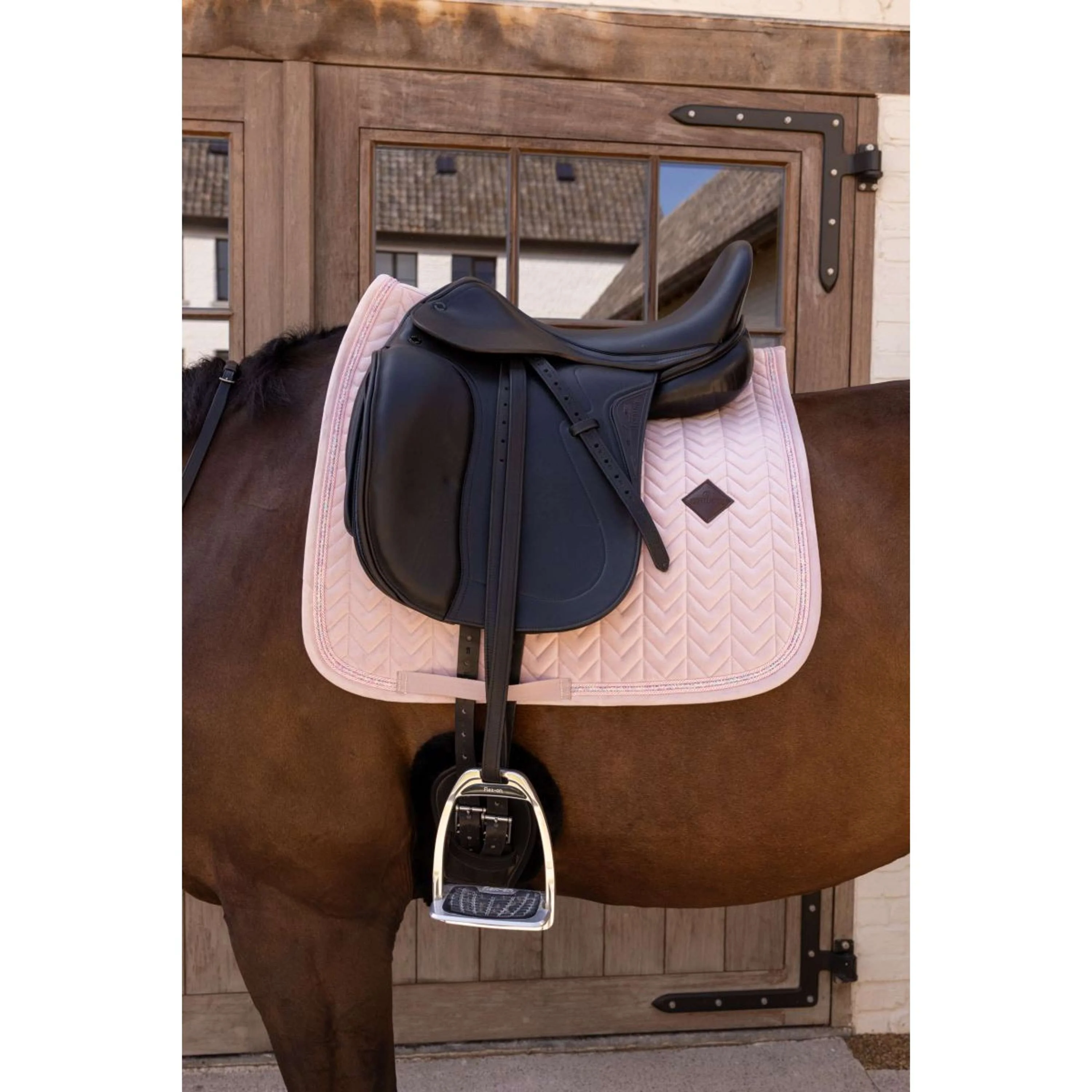 Kentucky Tapis de Selle Velvet Mini Pearls Dressage Old Rose - Image 2