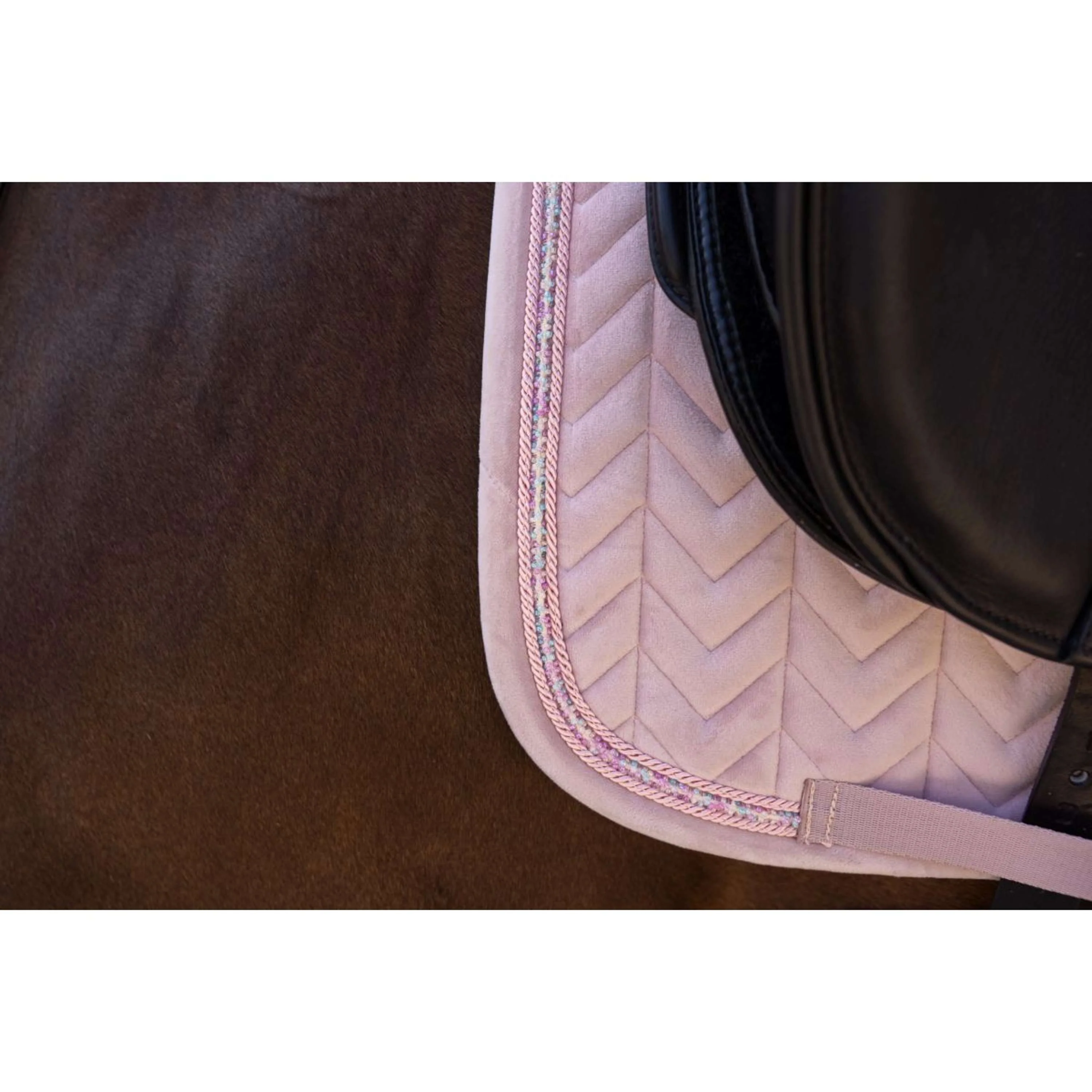 Kentucky Tapis de Selle Velvet Mini Pearls Dressage Old Rose - Image 4