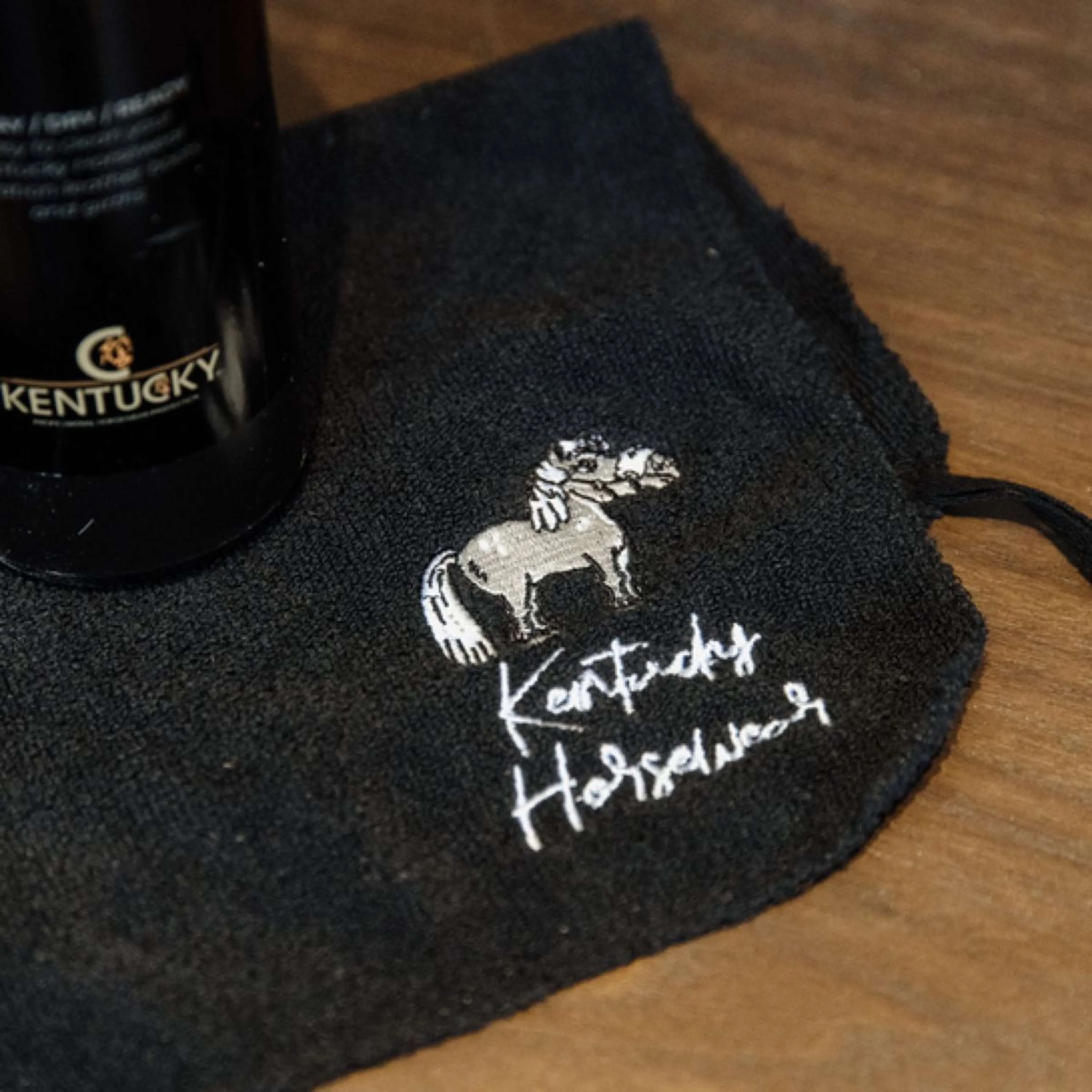 Kentucky Towel Sammy Noir - Image 3
