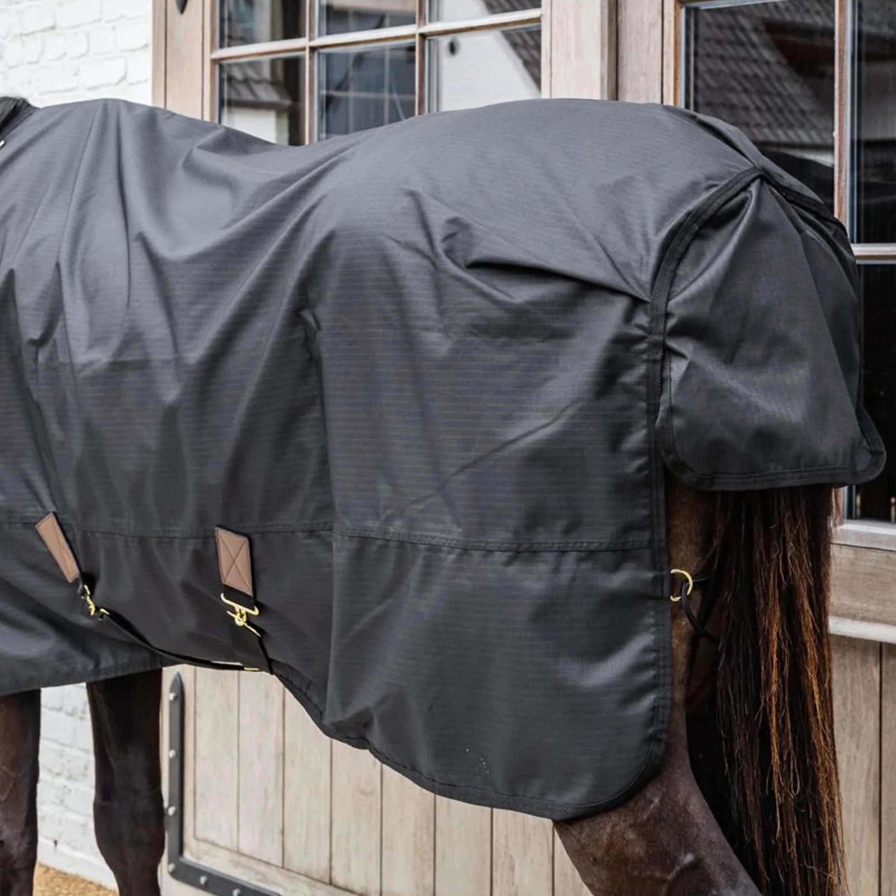 Kentucky Turnout Rug All Weather Waterproof Classic 300g Noir - Image 7