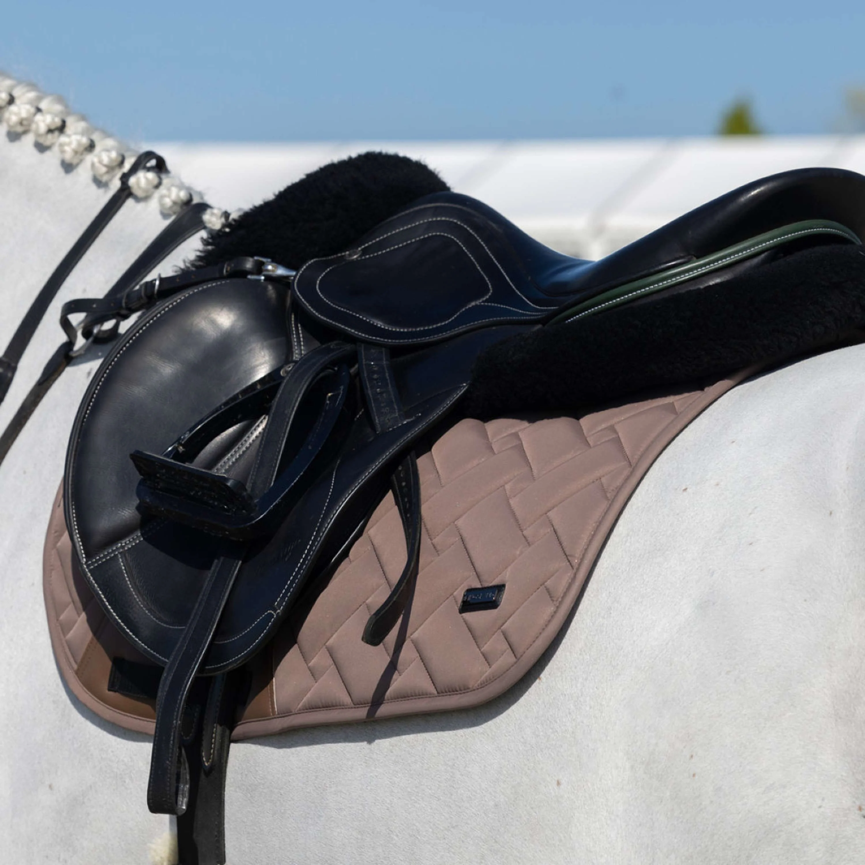Kingsland Tapis de Selle KLLexie de Saut Brown Iron - Image 2