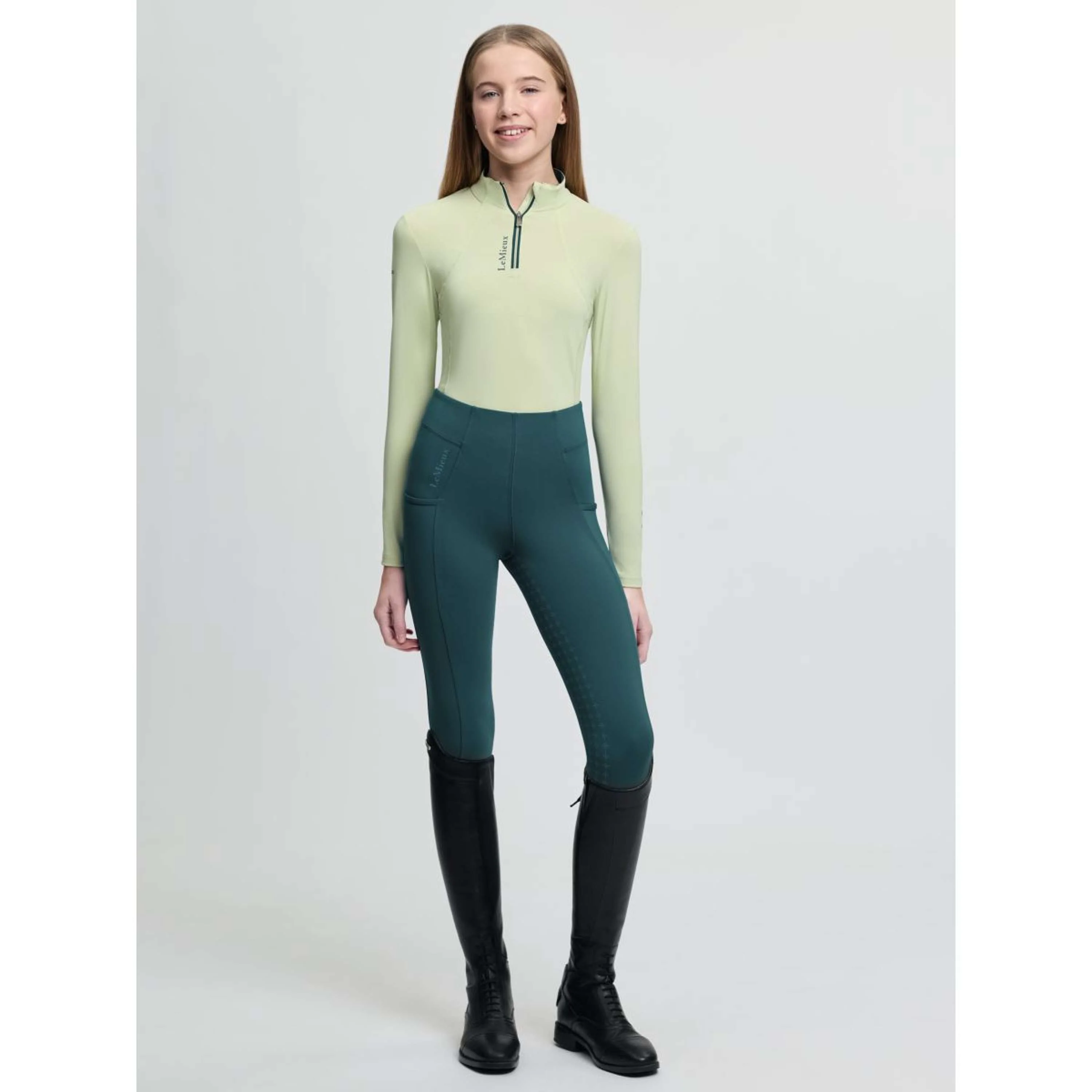 LeMieux Base Layer Young Rider Classique Macaron - Image 4