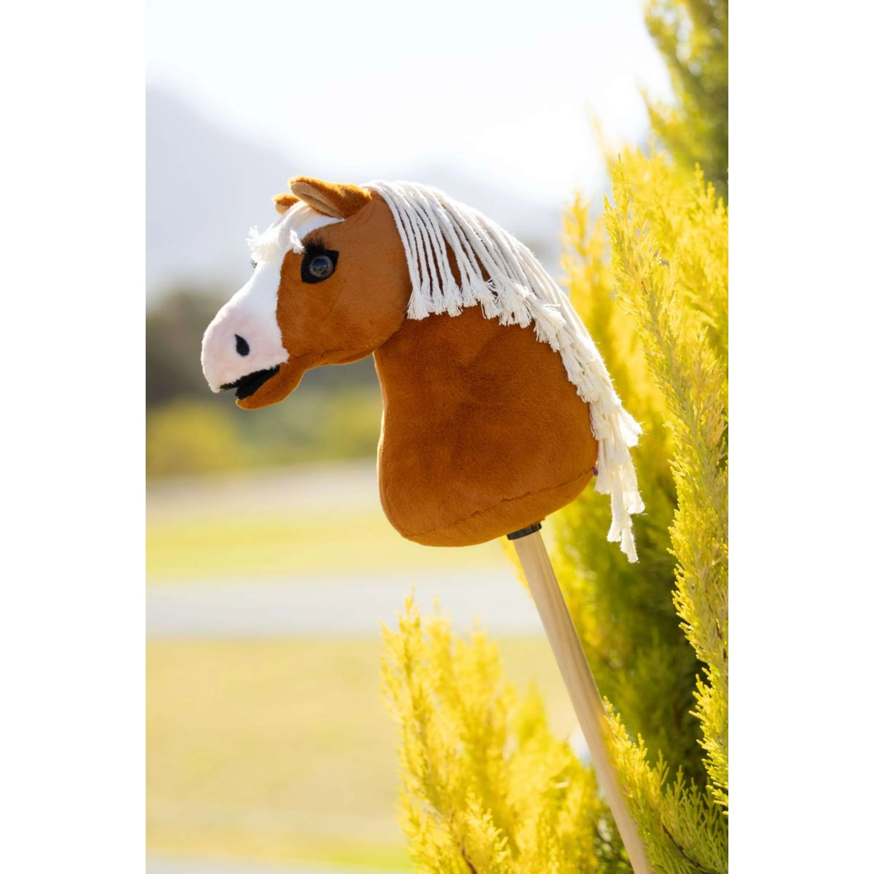 LeMieux Hobby Horse Lite Sundance - Image 2