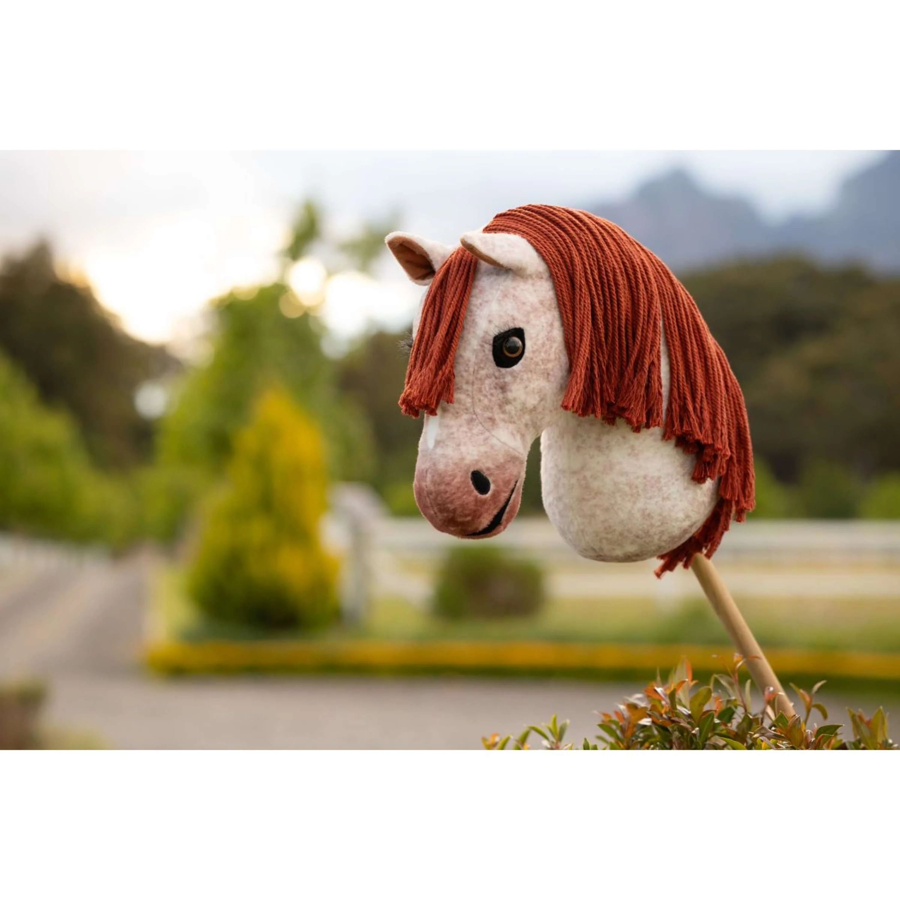 LeMieux Hobby Horse Poppy - Image 3