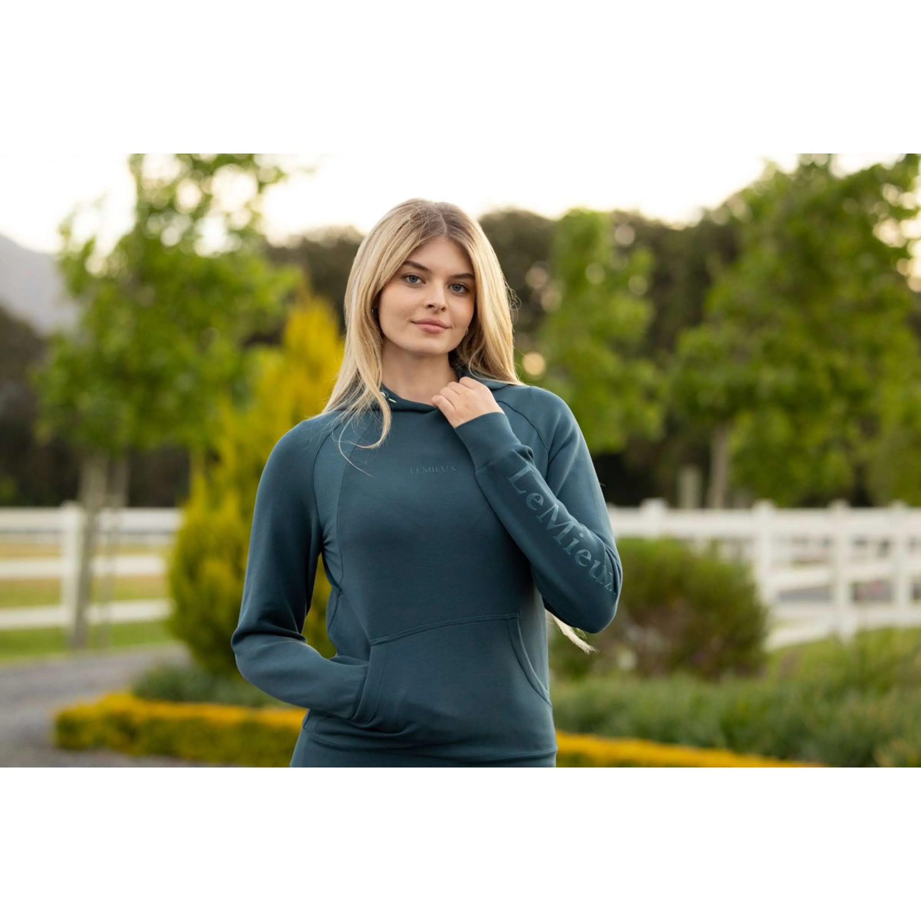LeMieux Pull col Hoodie Nadine Airflow Jungle - Image 3