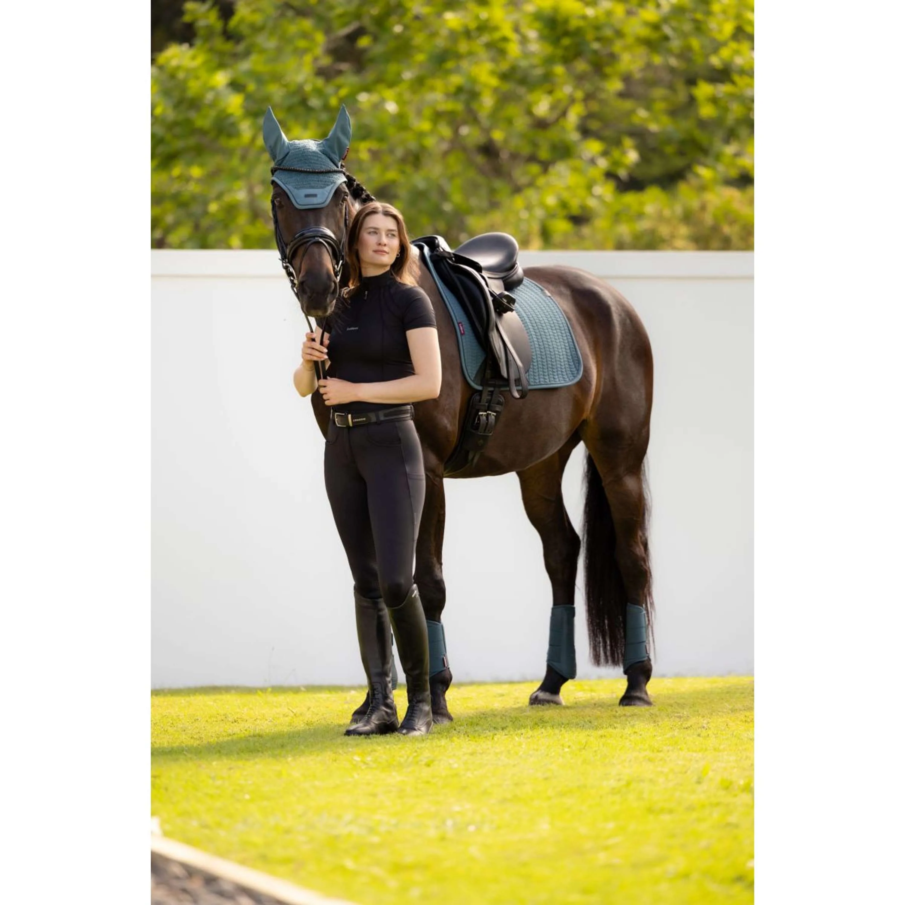 LeMieux Tapis de Selle Essence Square Dressage Jungle - Image 3