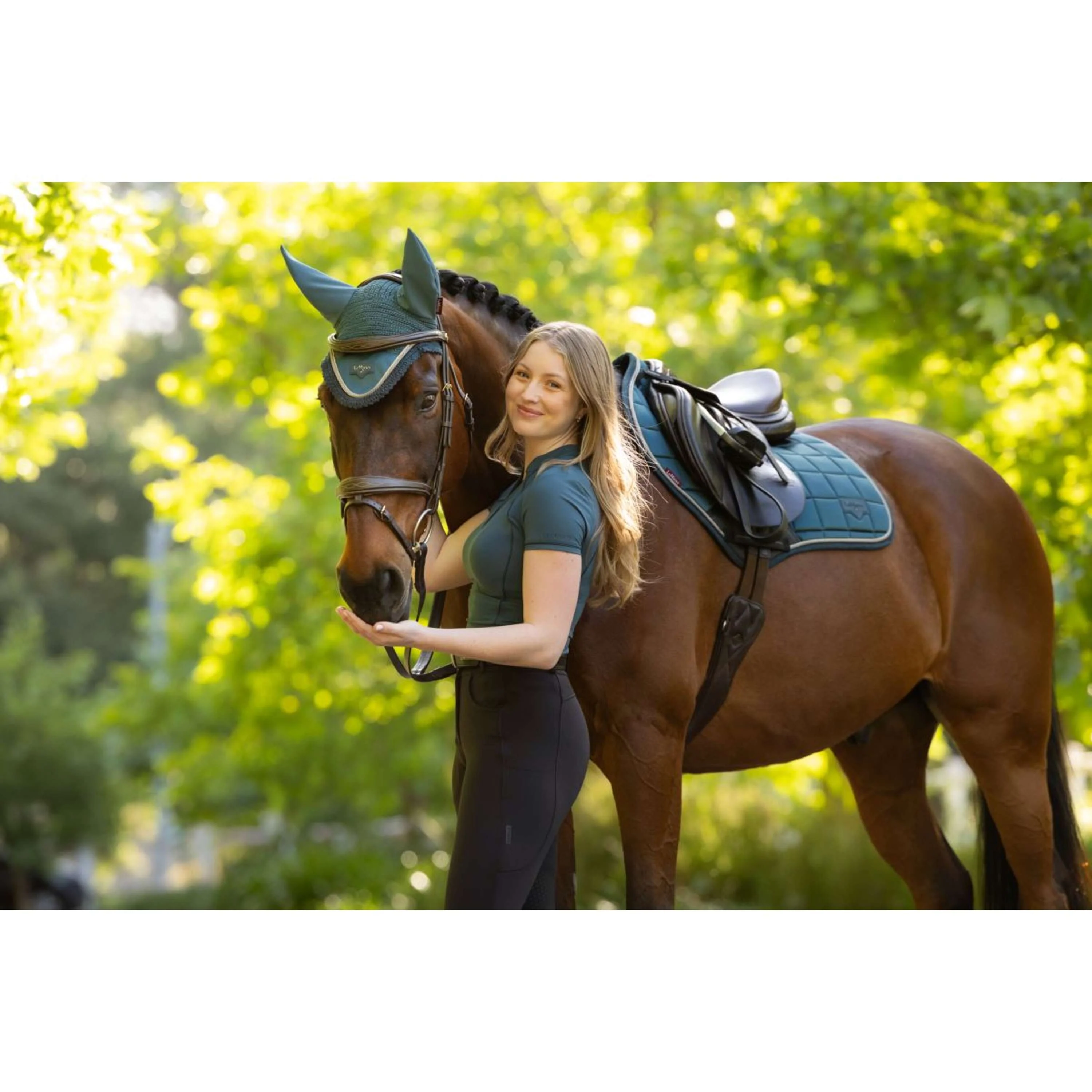 LeMieux Tapis de Selle Loire Classic Close Contact Square de Saut Jungle - Image 3