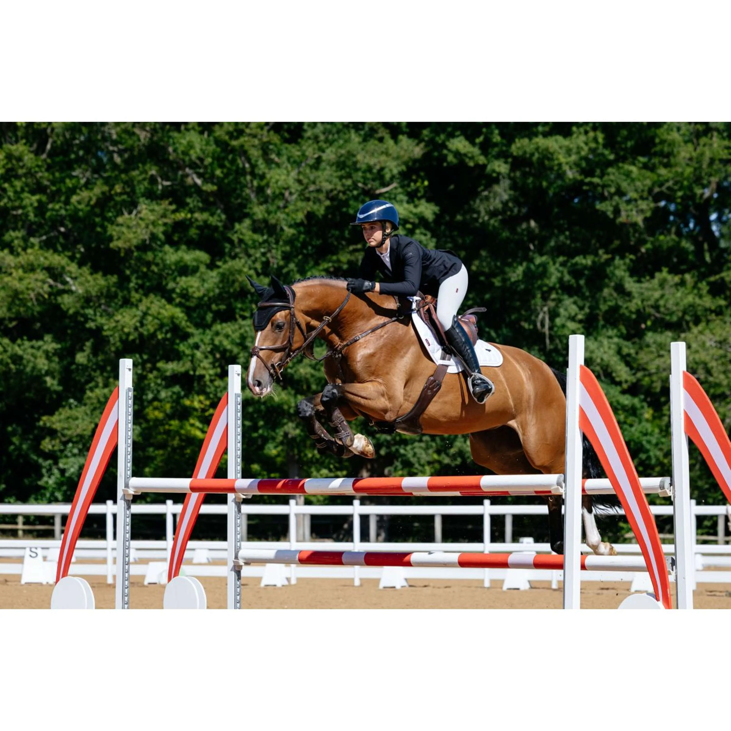LeMieux Tapis de Selle Loire Classic Square Close Contact Blanc - Image 2
