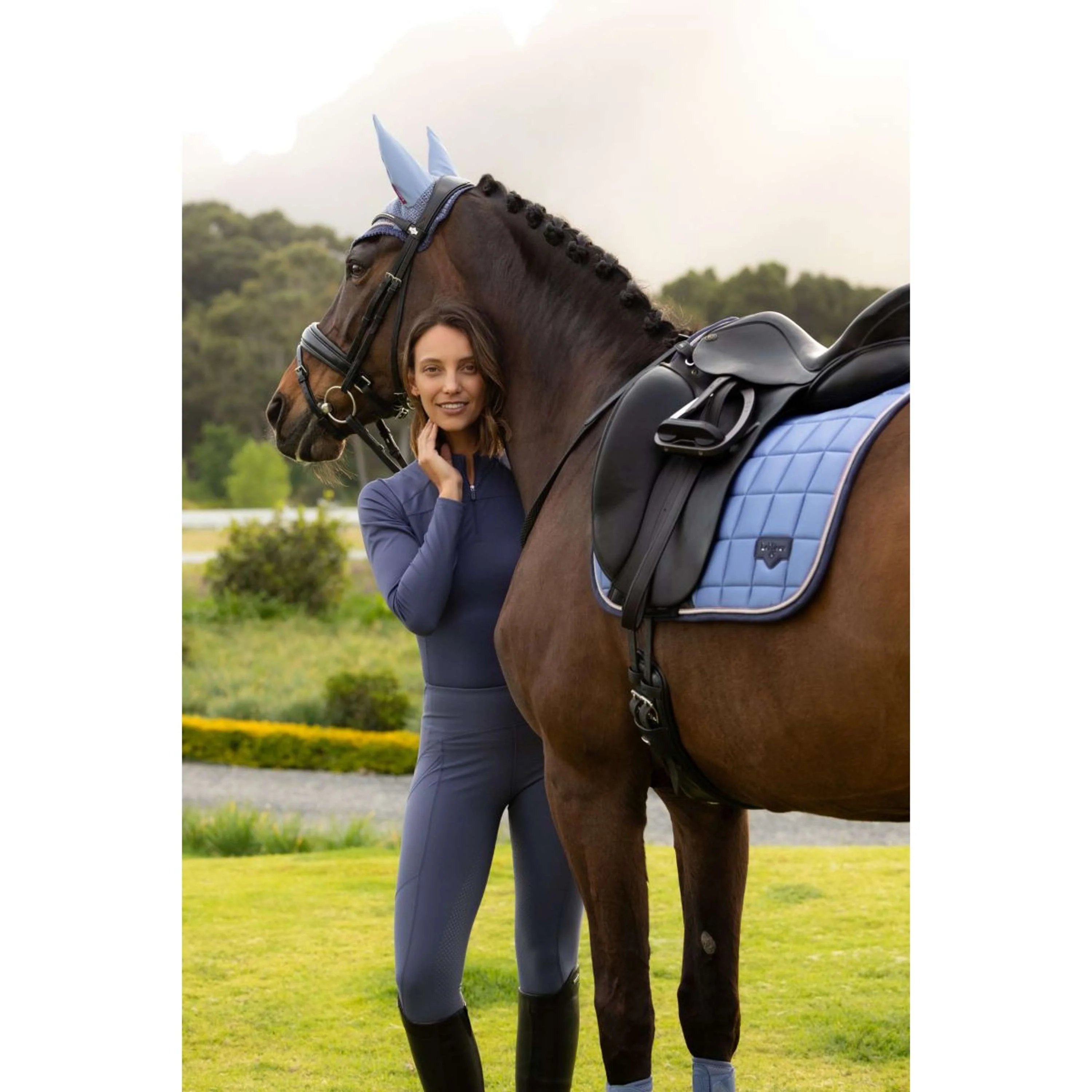 LeMieux Tapis de Selle Loire Classic Square Dressage Powder Blue - Image 17