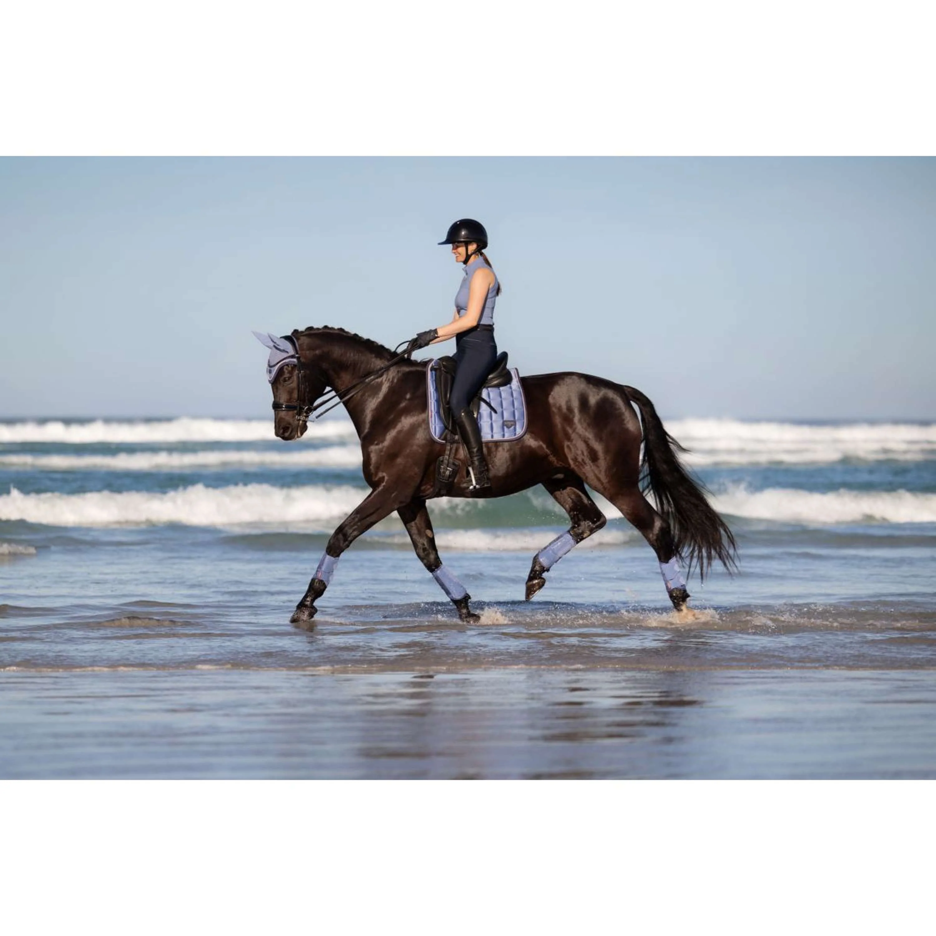 LeMieux Tapis de Selle Loire Classic Square Dressage Powder Blue - Image 6