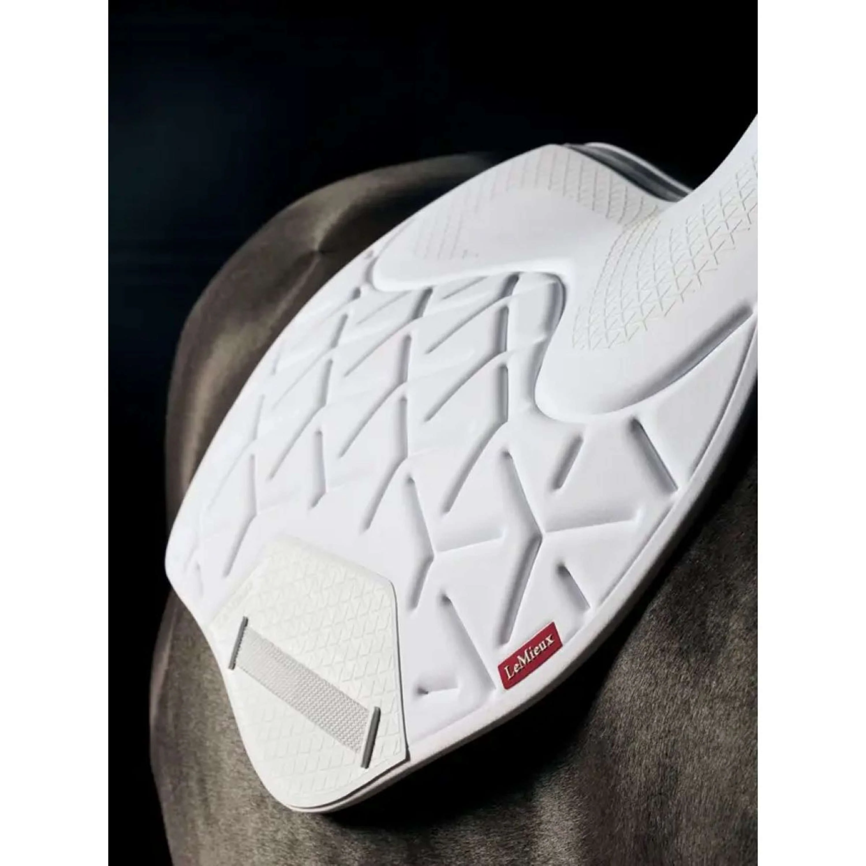 LeMieux Tapis de Selle ProForm de Saut Blanc - Image 3