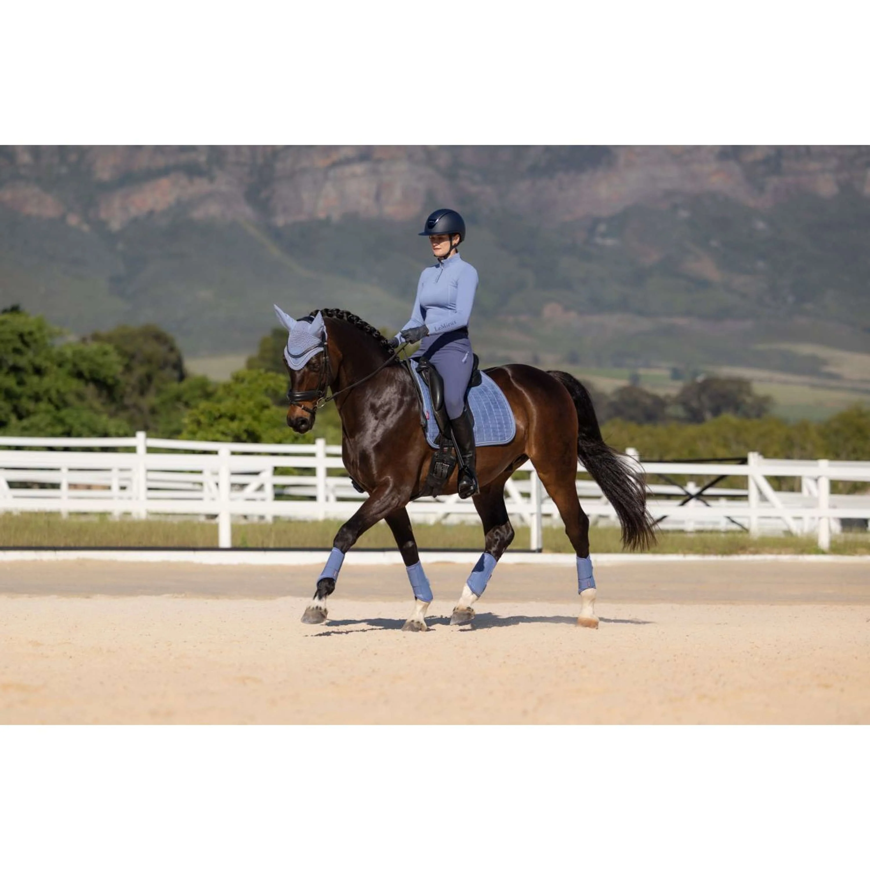 LeMieux Tapis de Selle Suede Square Dressage Powder Blue - Image 7