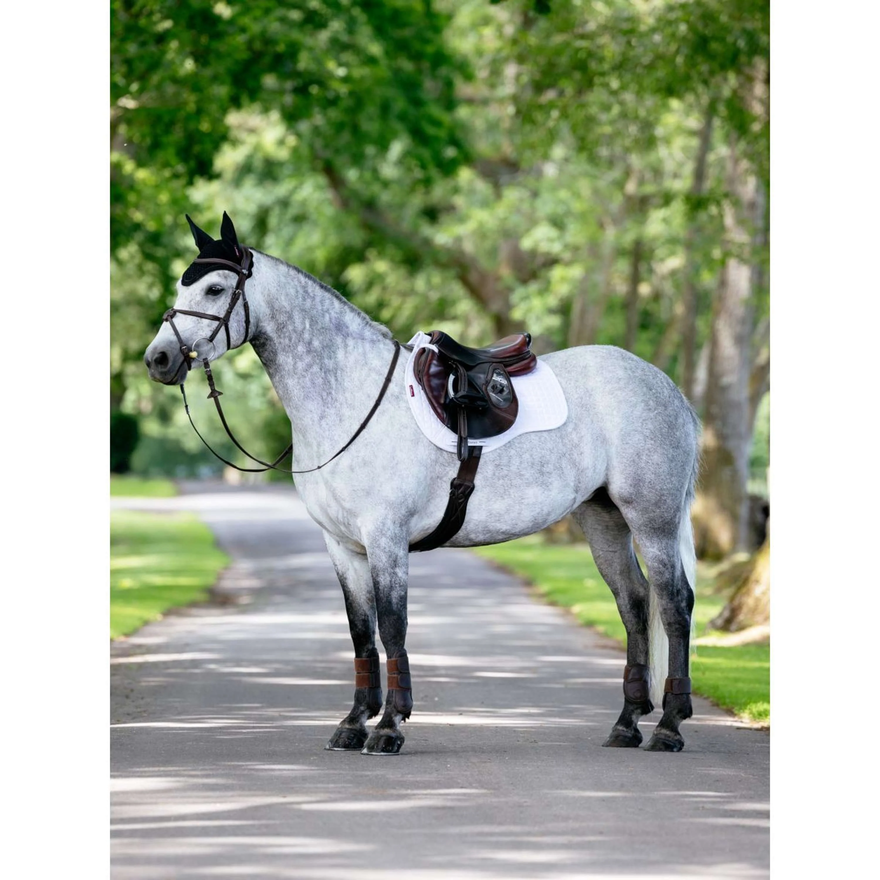 LeMieux Tapis de Selle Suede Square Polyvalent Blanc - Image 2
