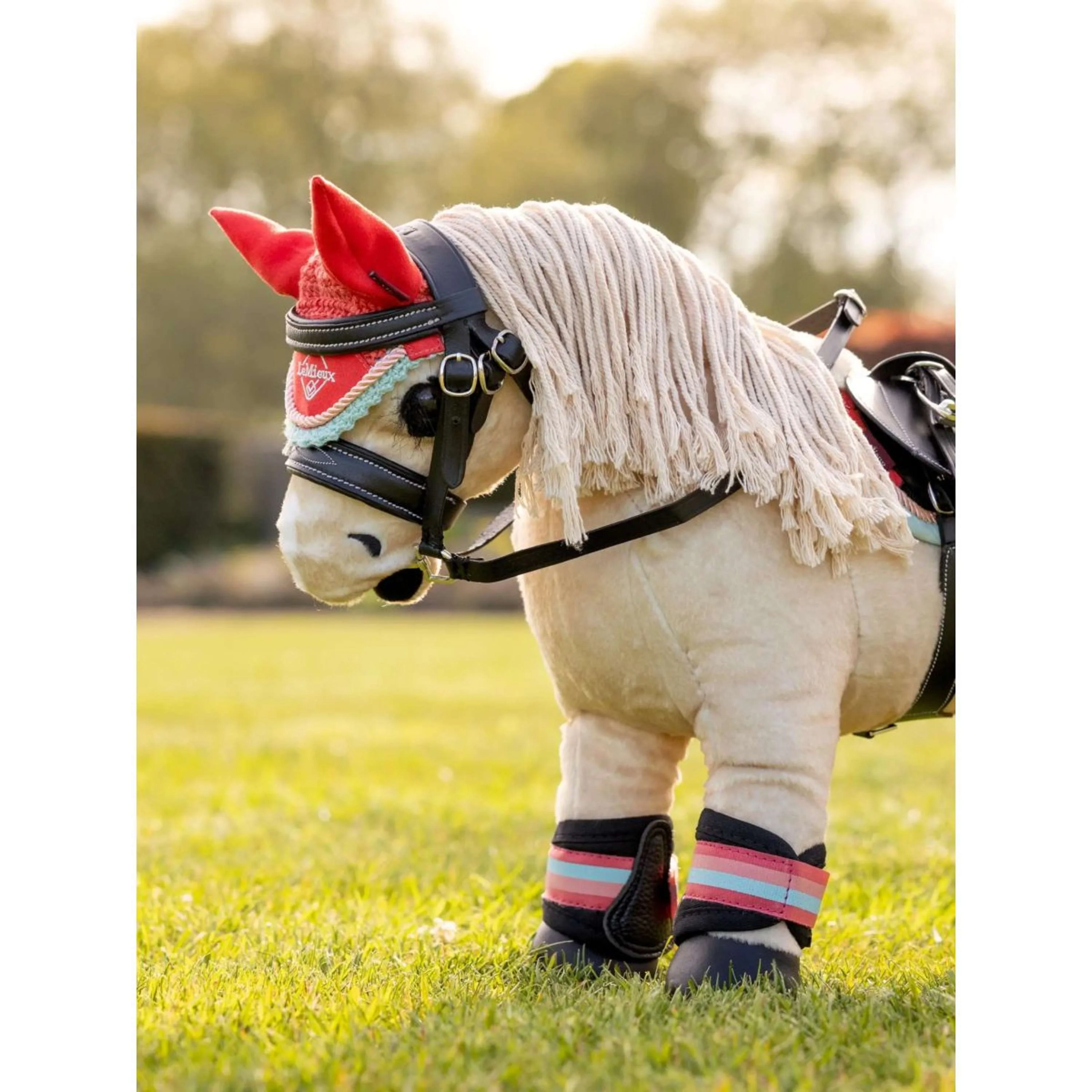 LeMieux Toy Pony Bonnet Anti-Mouches Coral Crush - Image 2
