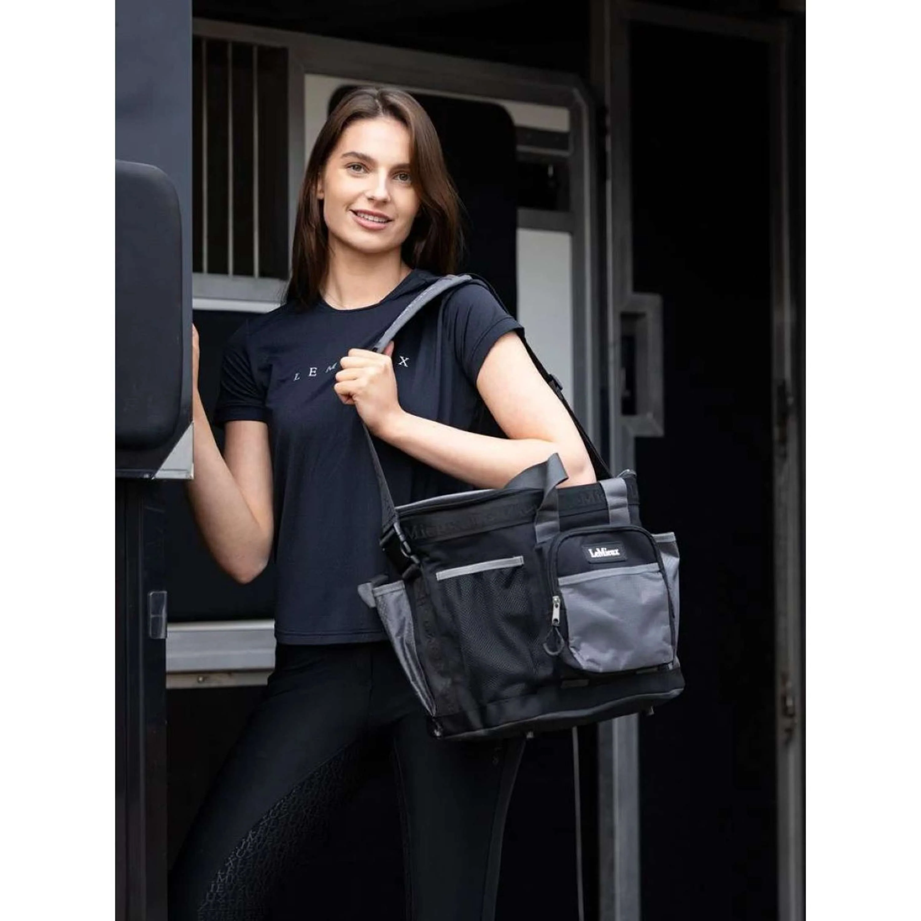 LeMieux Trousse de Pansage Noir - Image 2