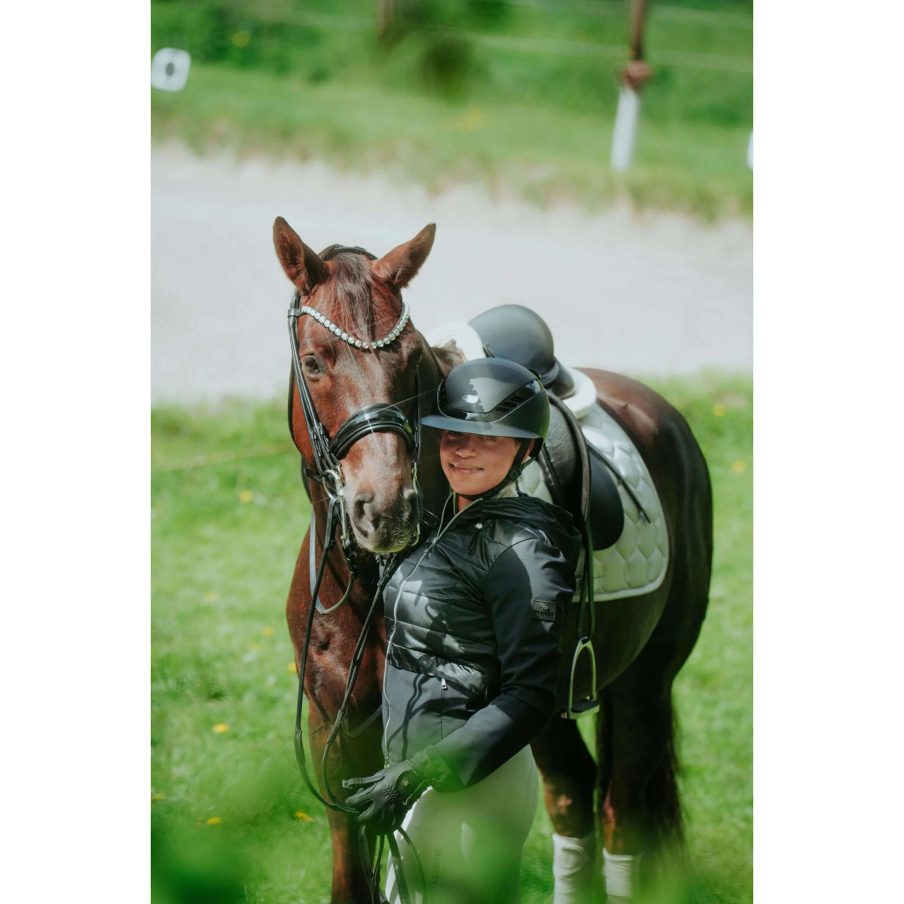 Pikeur Bombe AirLuxe Pure Visière longue Noir - Image 4