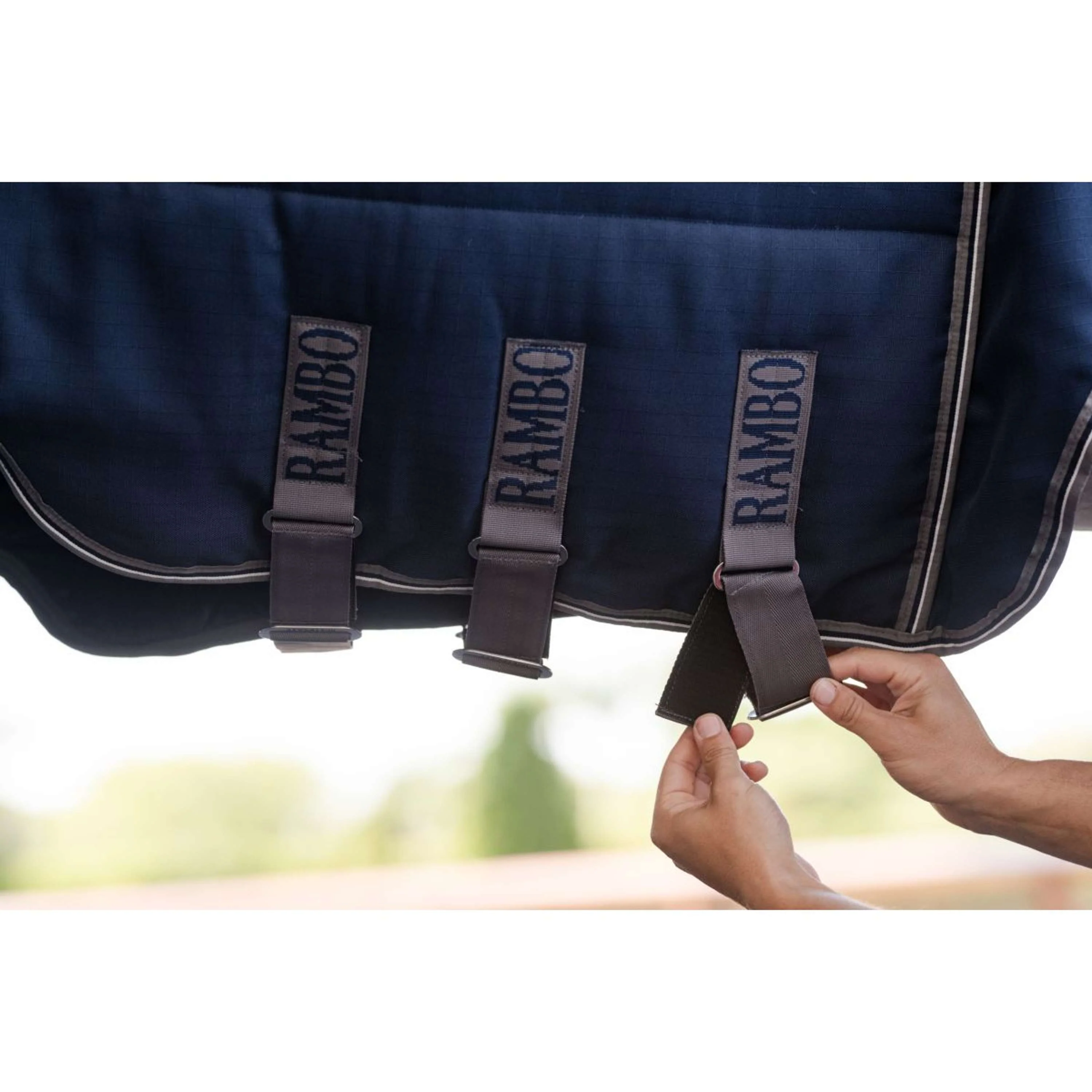 Rambo Optimo Couverture d'Écurie Plus 200g Navy/Thunderstorm Grey/Silver - Image 11