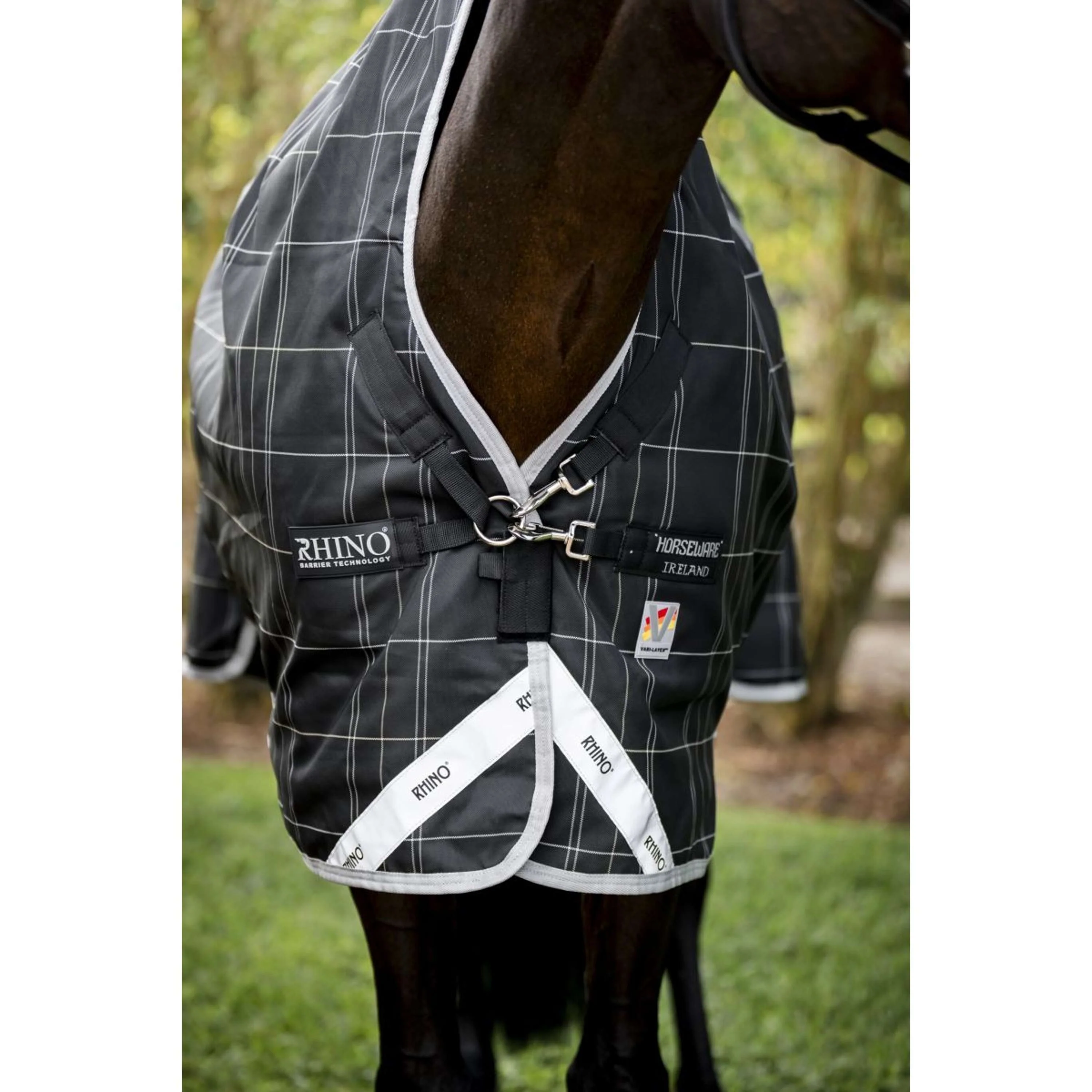 Rhino Wug Turnout Medium Varilayer 250g Black/Grey/White Check/Gray - Image 4