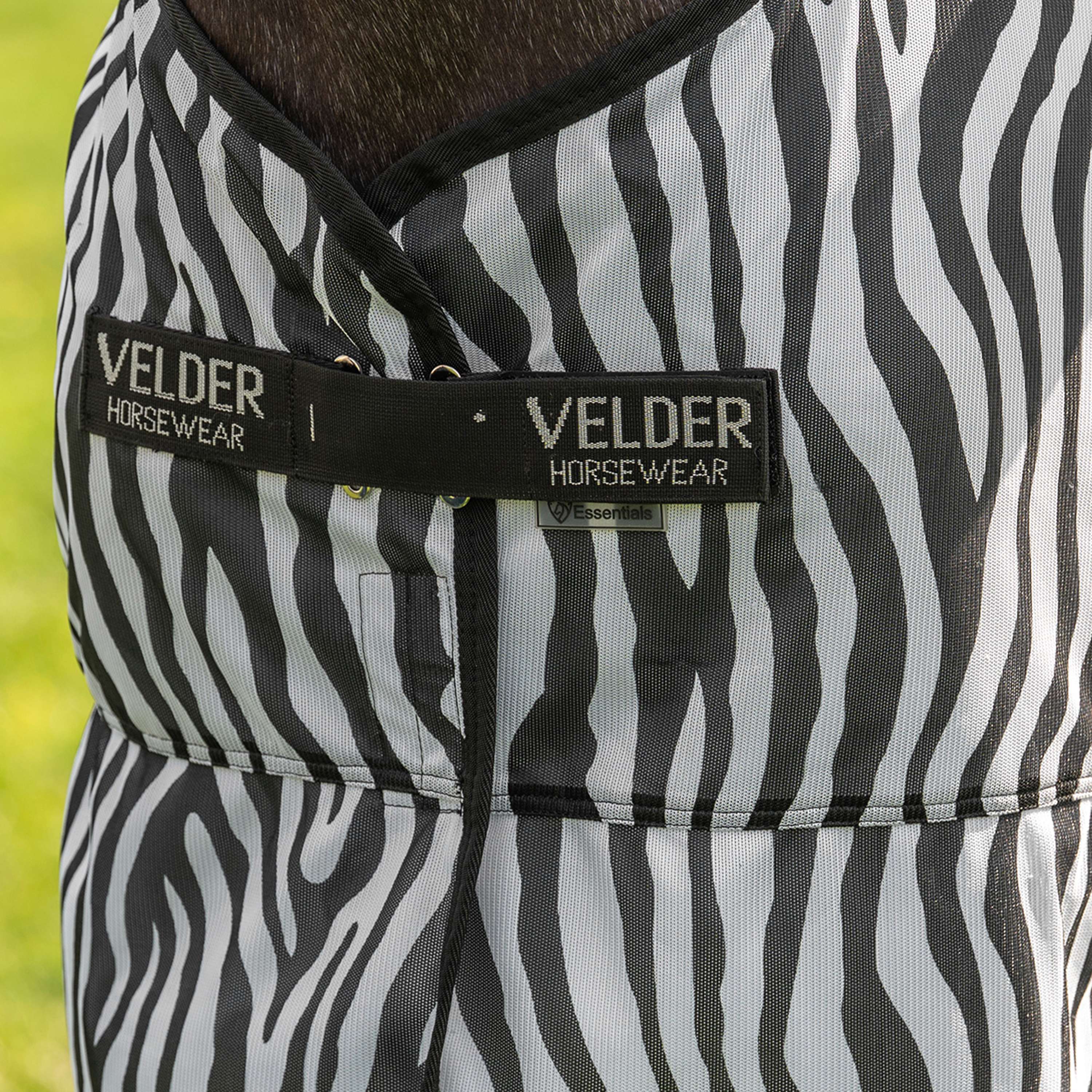 Velder Horsewear Couverture Anti-Mouches avec Couvre-cou Zebra Noir/Blanc - Image 3