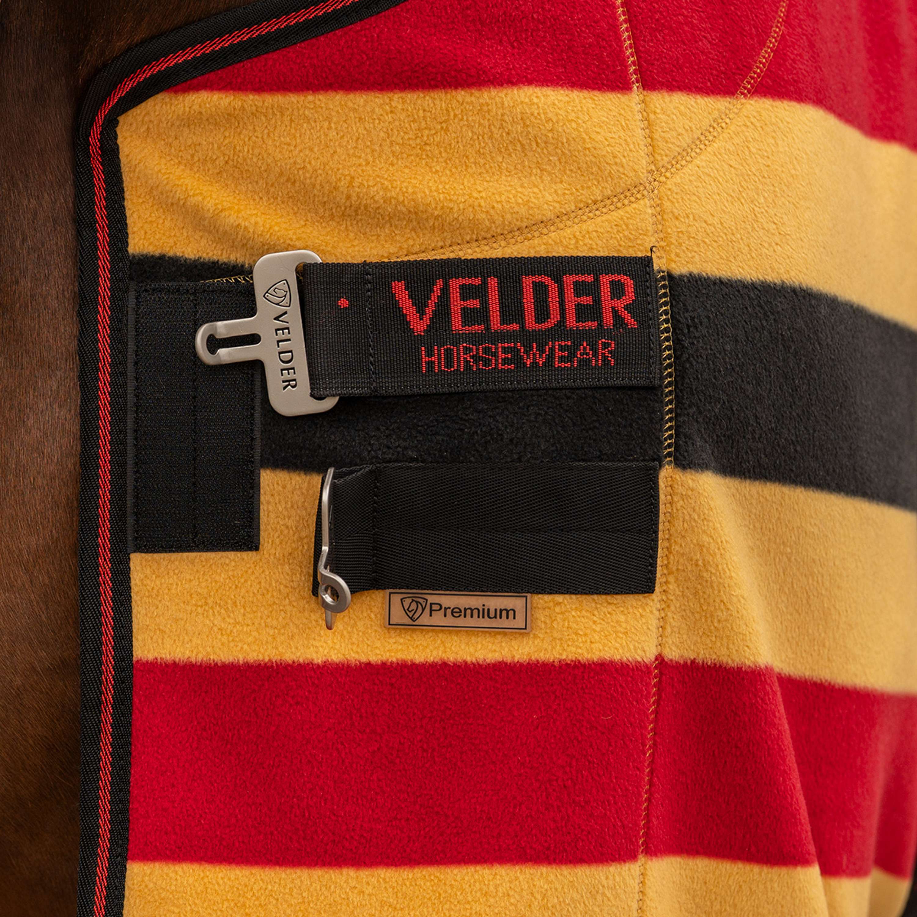 Velder Horsewear Deluxe Fleece Cooler Rug Noir/Jaune - Image 4