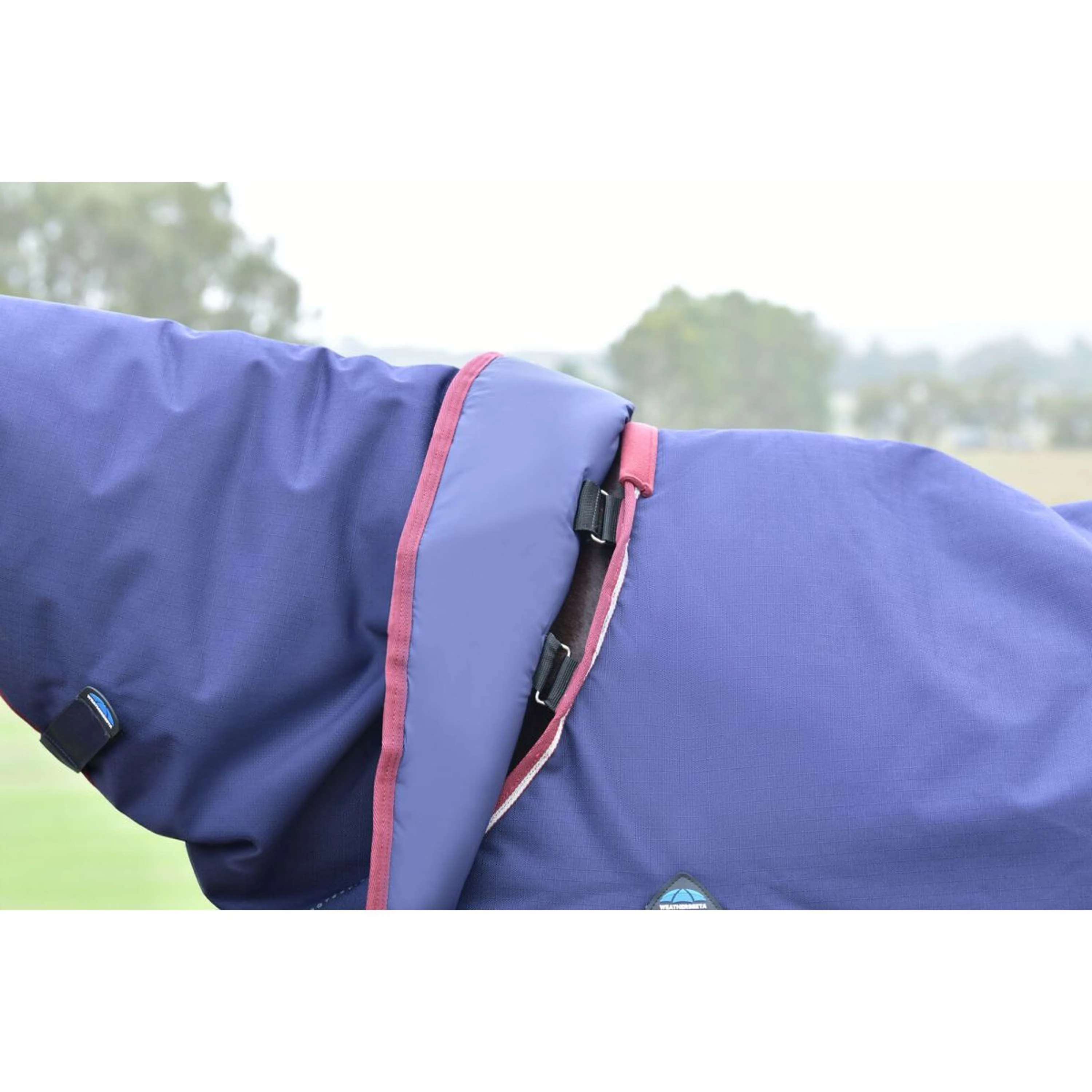 WeatherBeeta ComFiTec Essential Turnout Detach-A-Neck 220g Marine/Bordeaux - Image 6