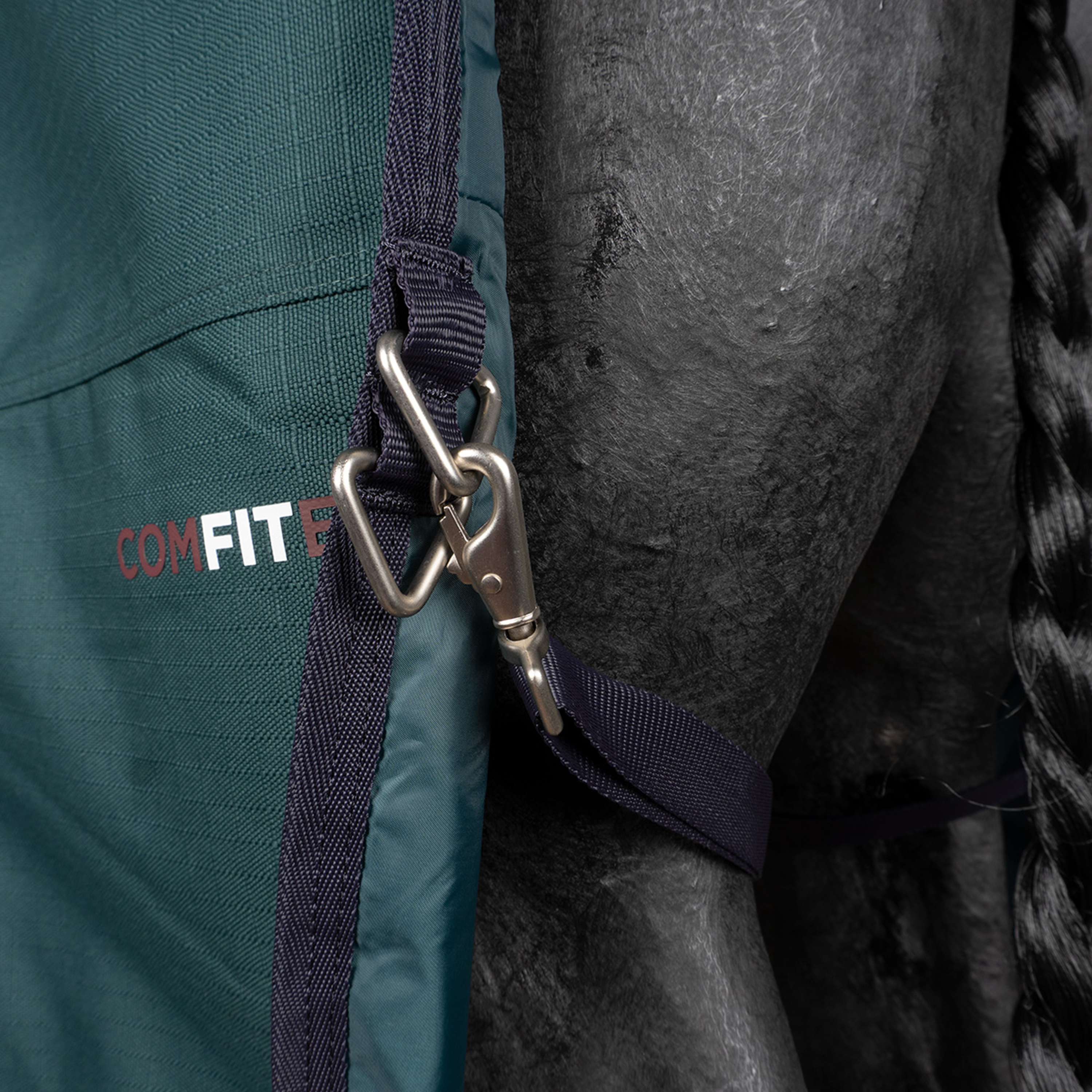 WeatherBeeta ComFiTec Plus Dynamic Turnout High Neck 100g Forest Green/Navy - Image 17
