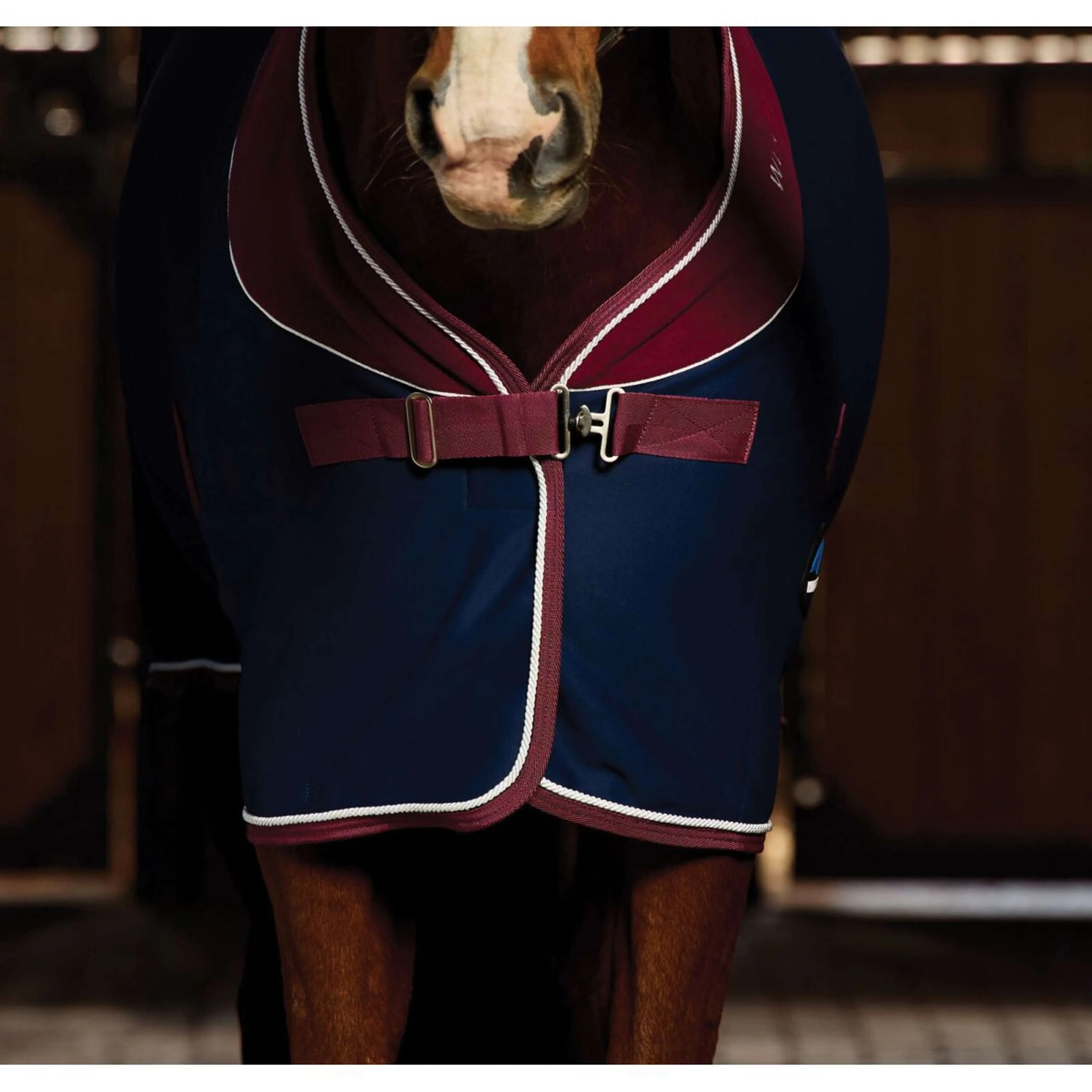 WeatherBeeta Couverture de Concours Opulence Standard Neck Marine/Bordeaux - Image 2